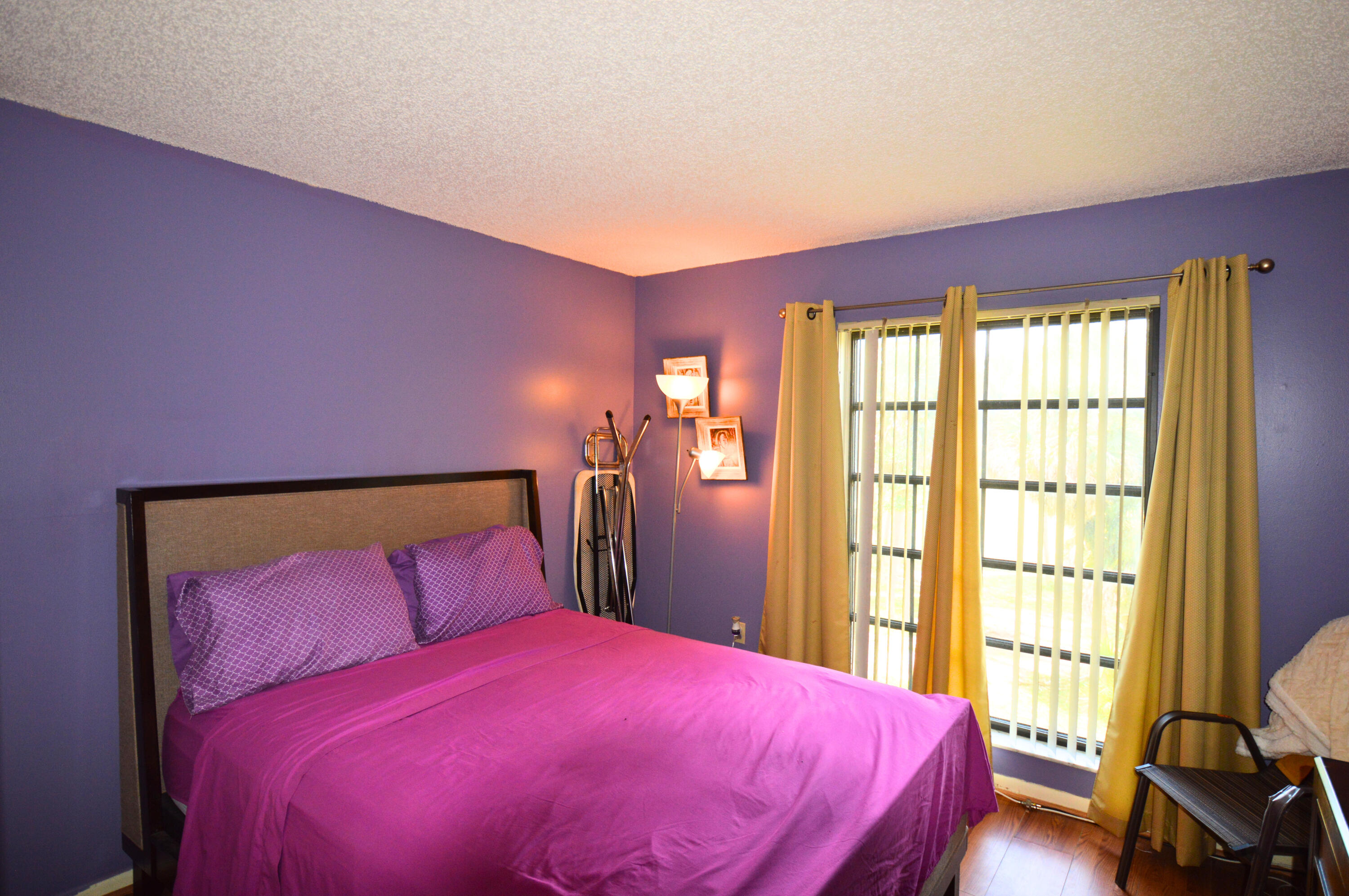 INVERWOOD CONDO - Residential