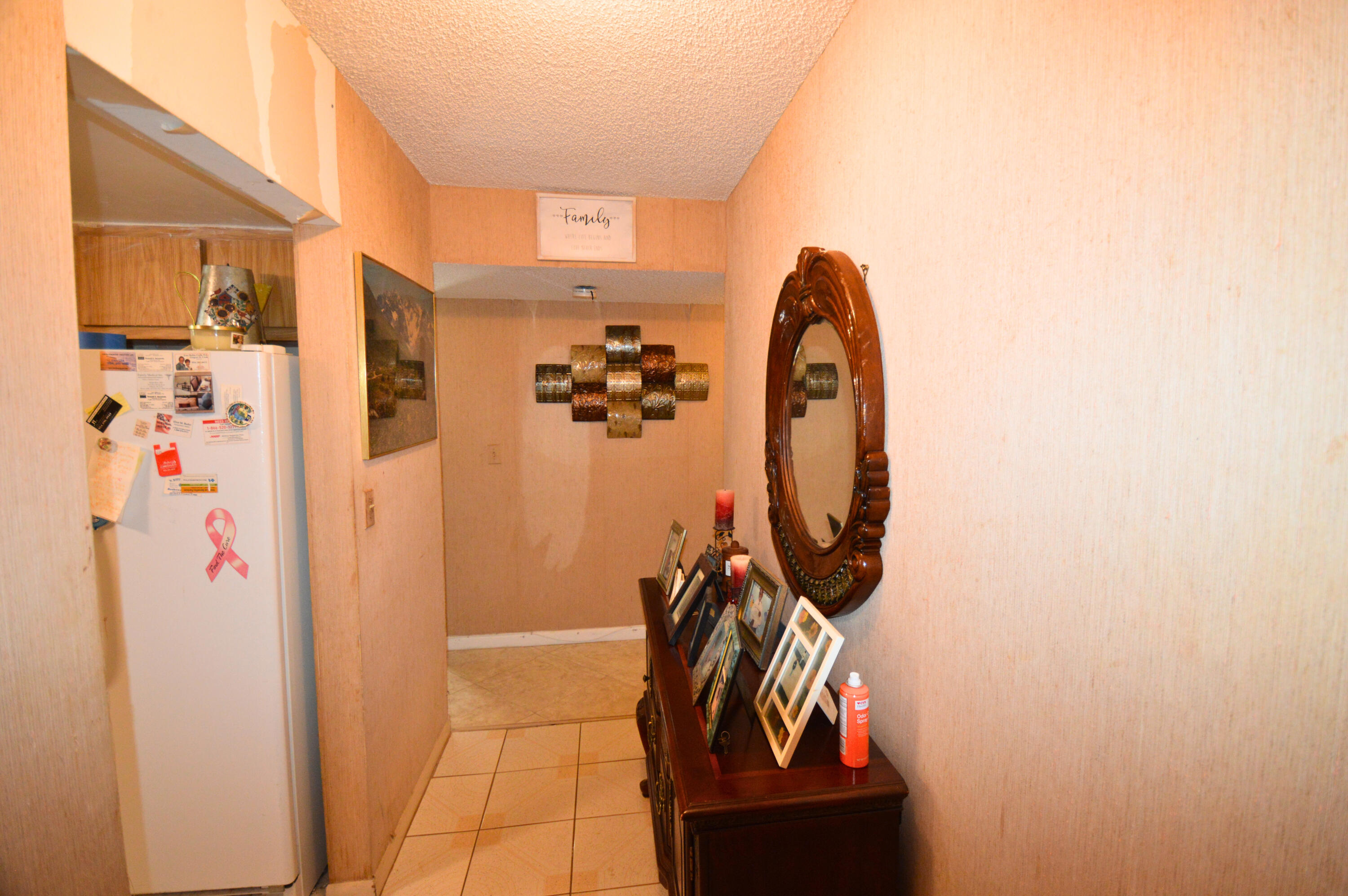 INVERWOOD CONDO - Residential