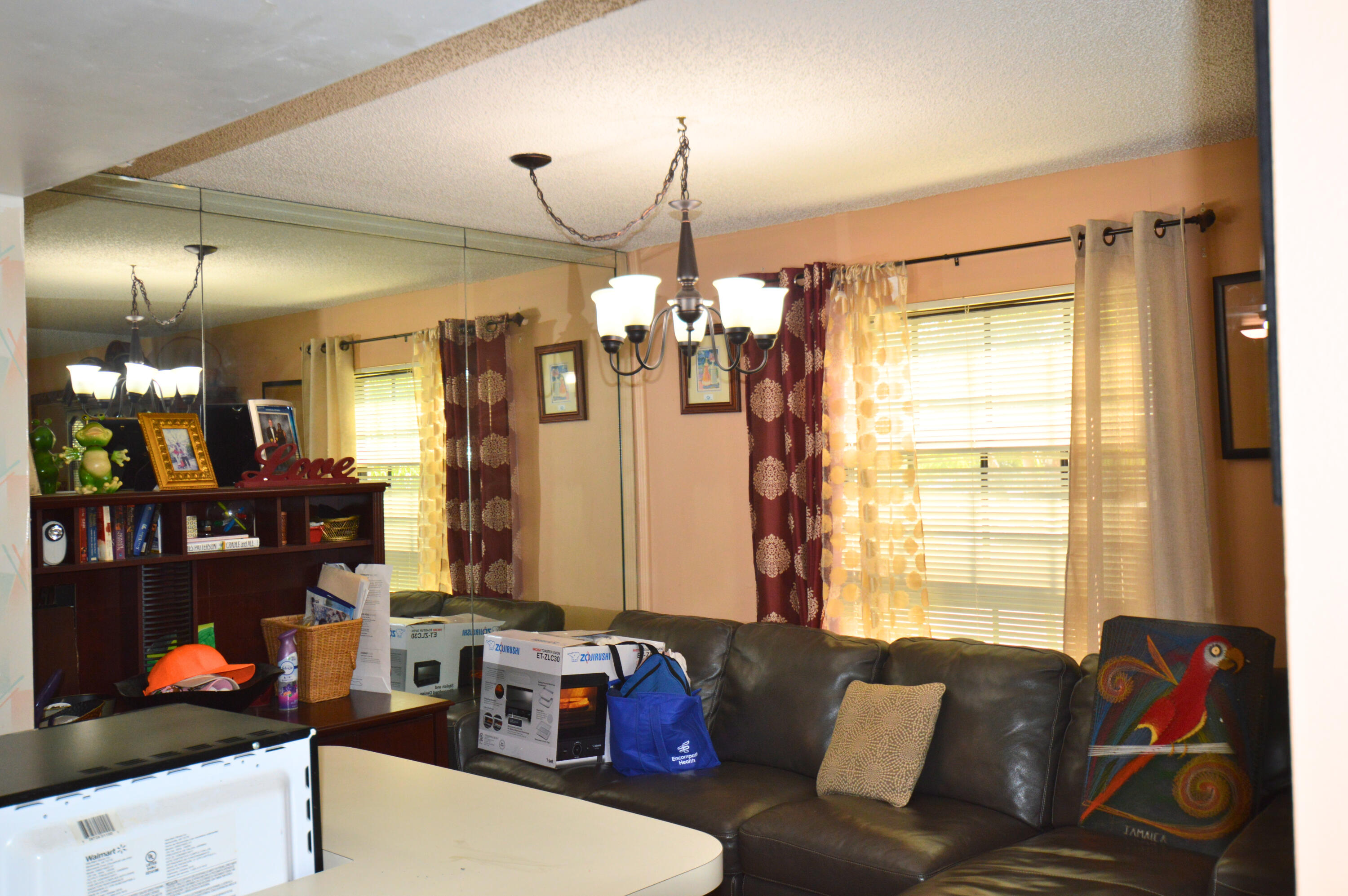INVERWOOD CONDO - Residential