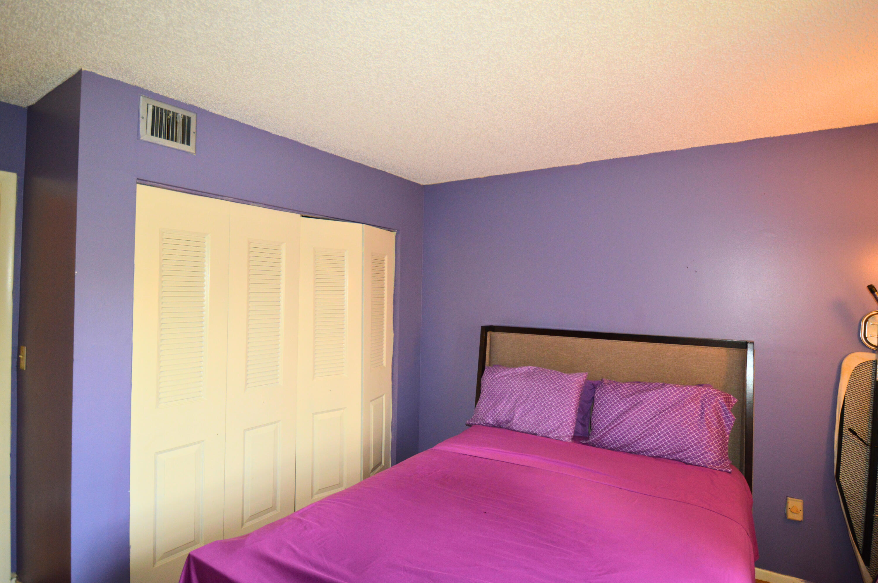 INVERWOOD CONDO - Residential