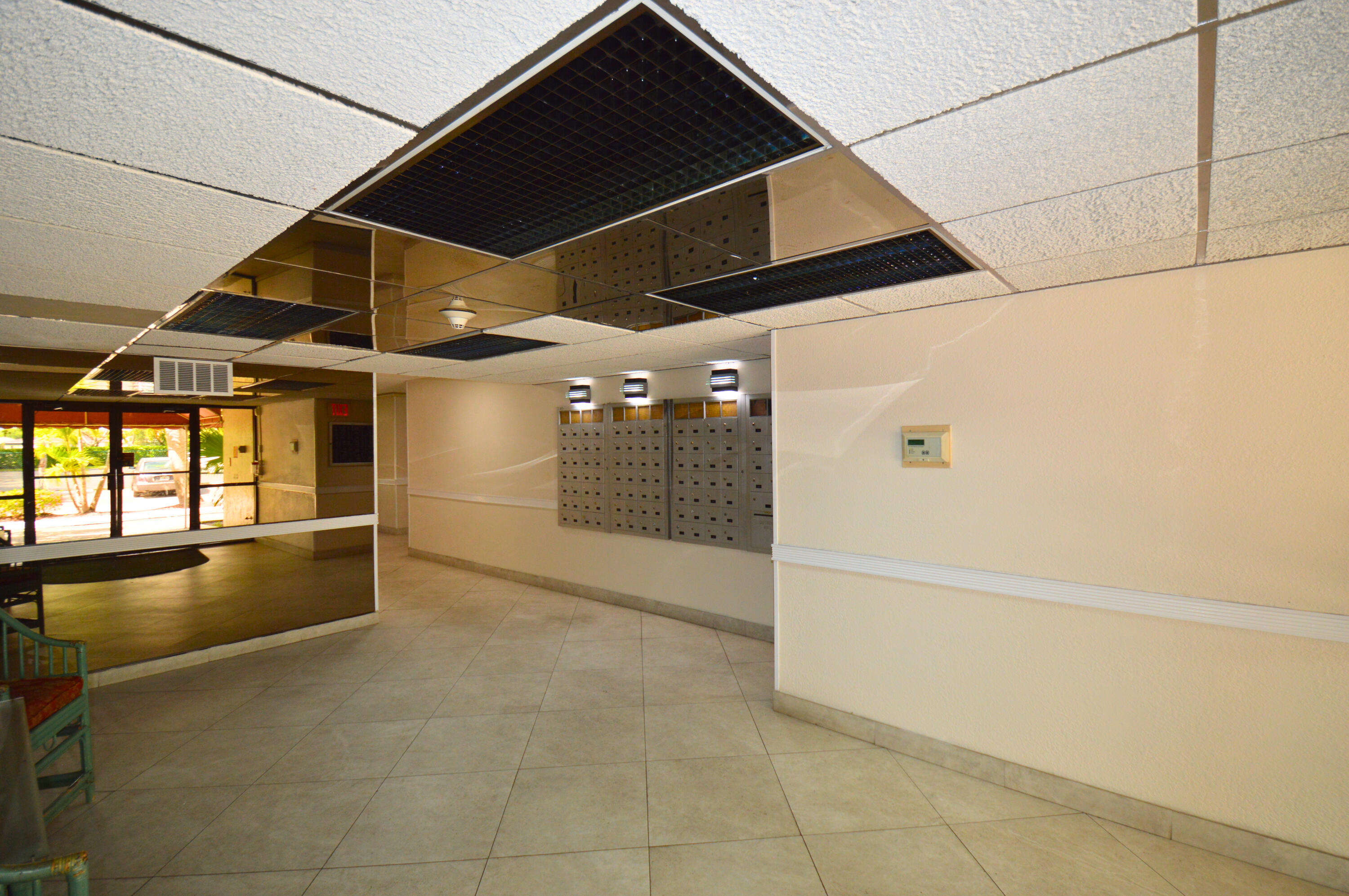INVERWOOD CONDO - Residential
