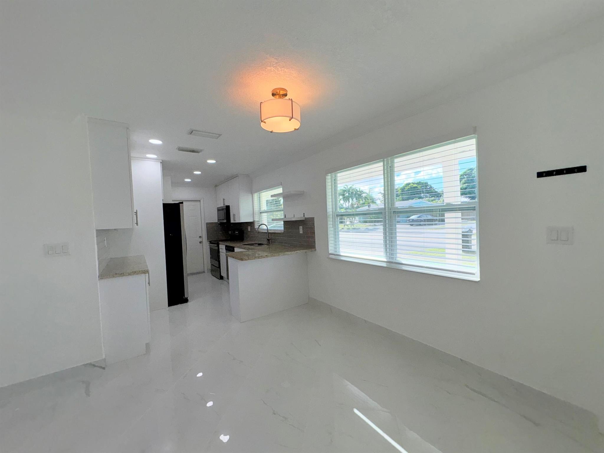 Riverland Village Sec 1 R - Residential Lease