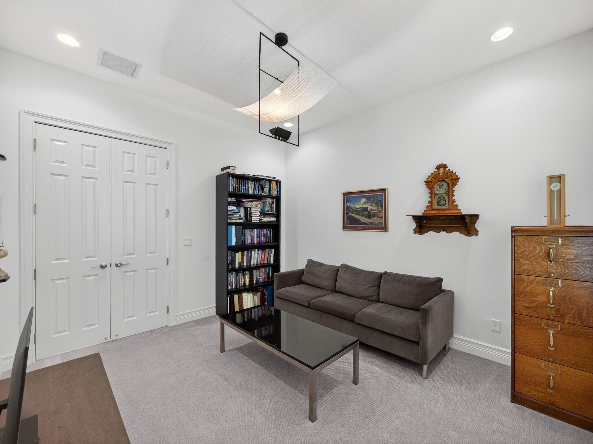 VALENCIA BAY - Residential