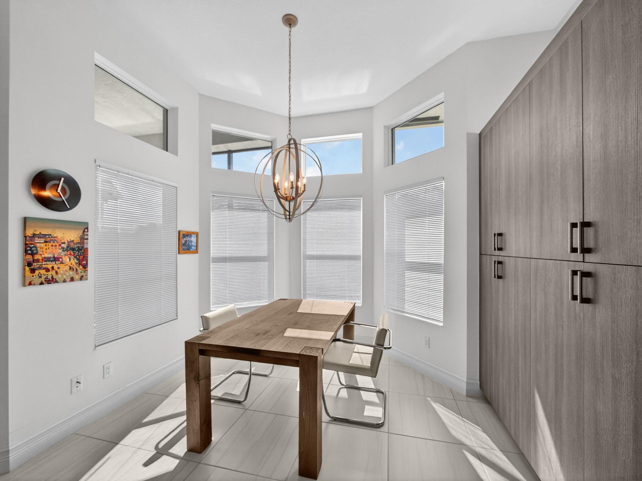 VALENCIA BAY - Residential