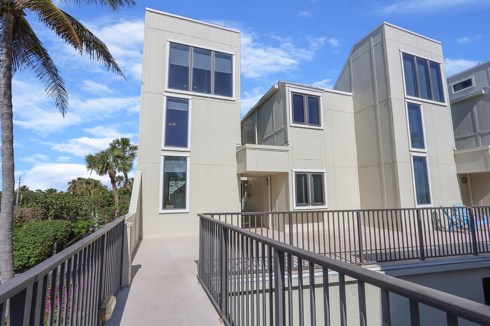 2051 NE Ocean Boulevard A-12