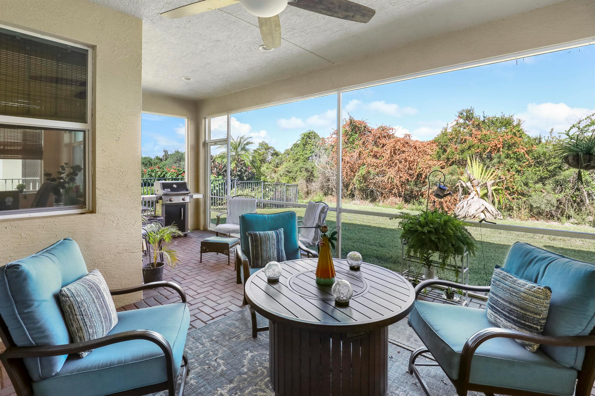 TRADITION PLAT NO 19 REPL - Residential Lease