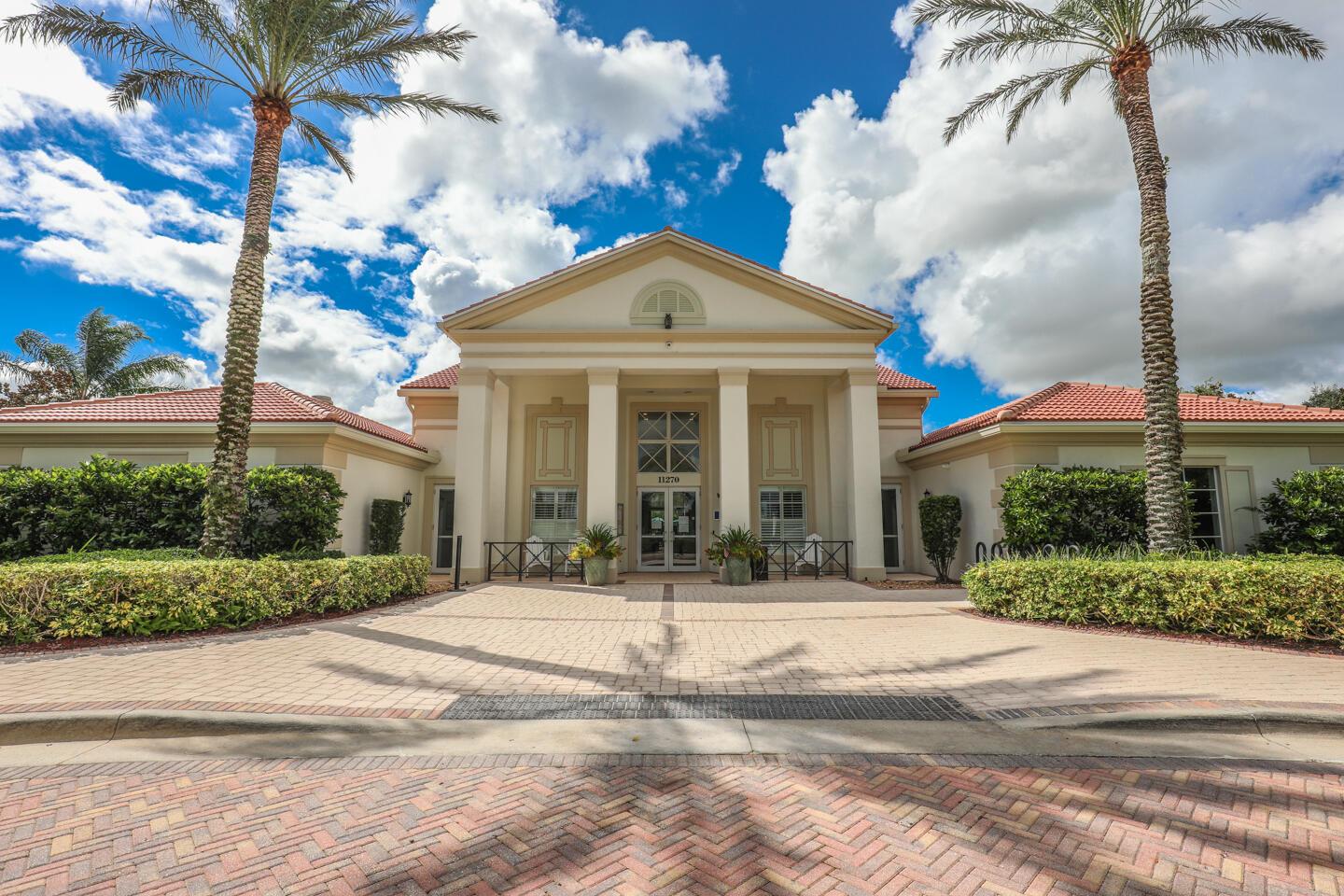 TRADITION PLAT NO 19 REPL - Residential Lease