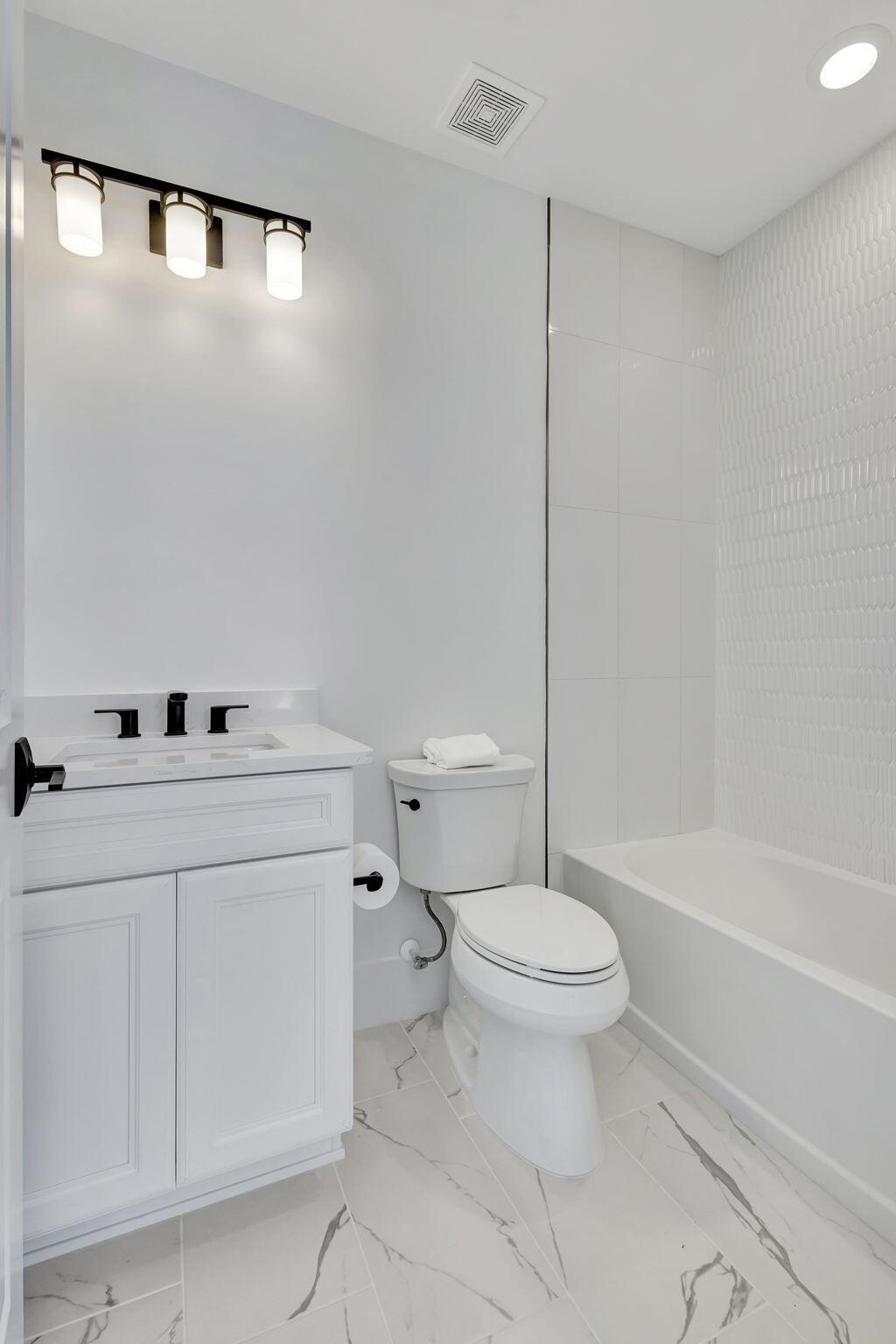 BRIDGEWATER - Residential