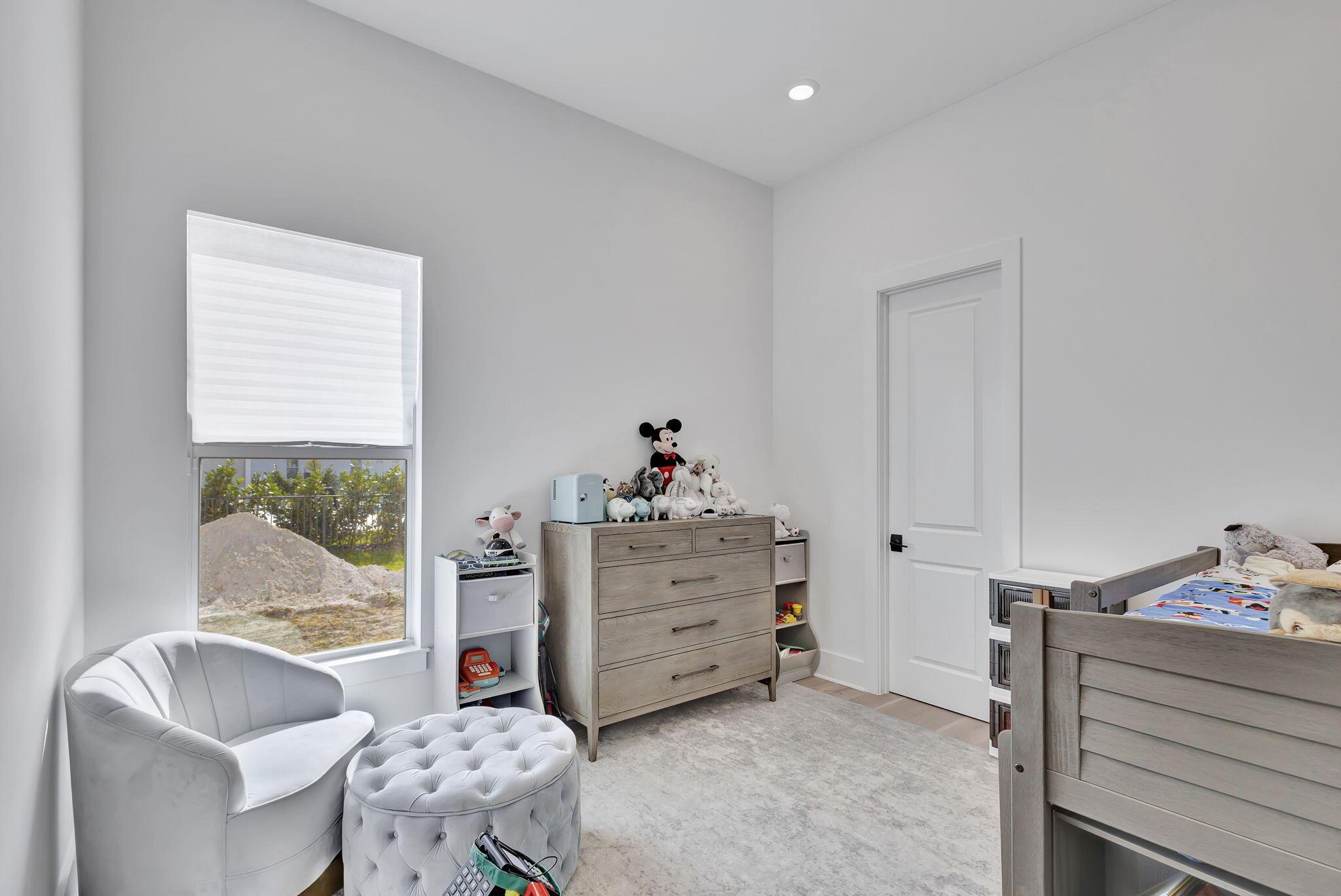 BRIDGEWATER - Residential