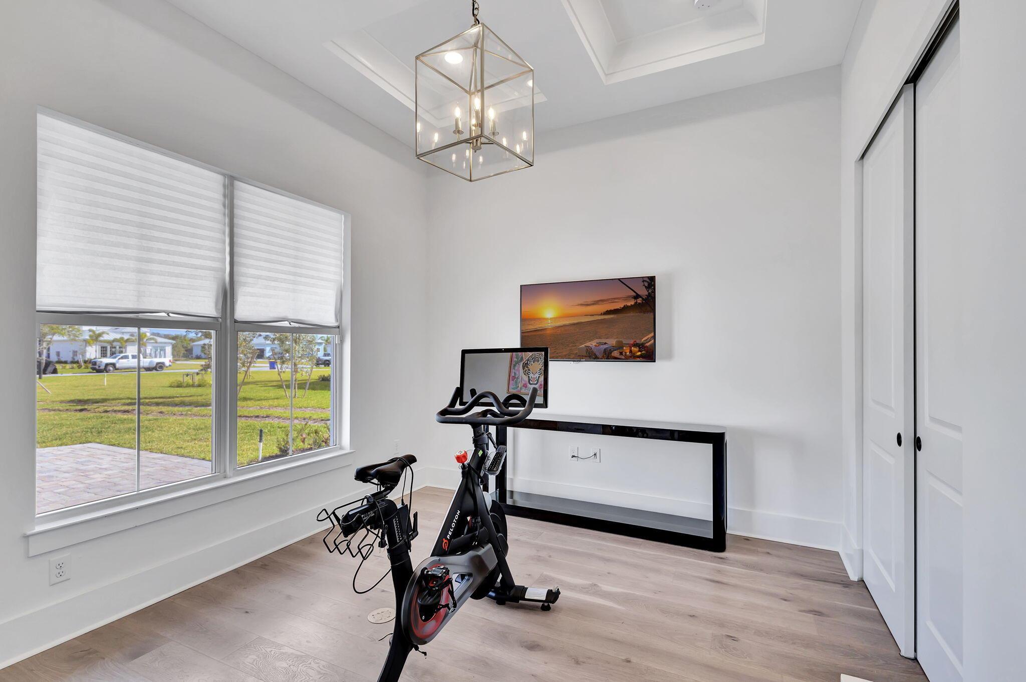 BRIDGEWATER - Residential