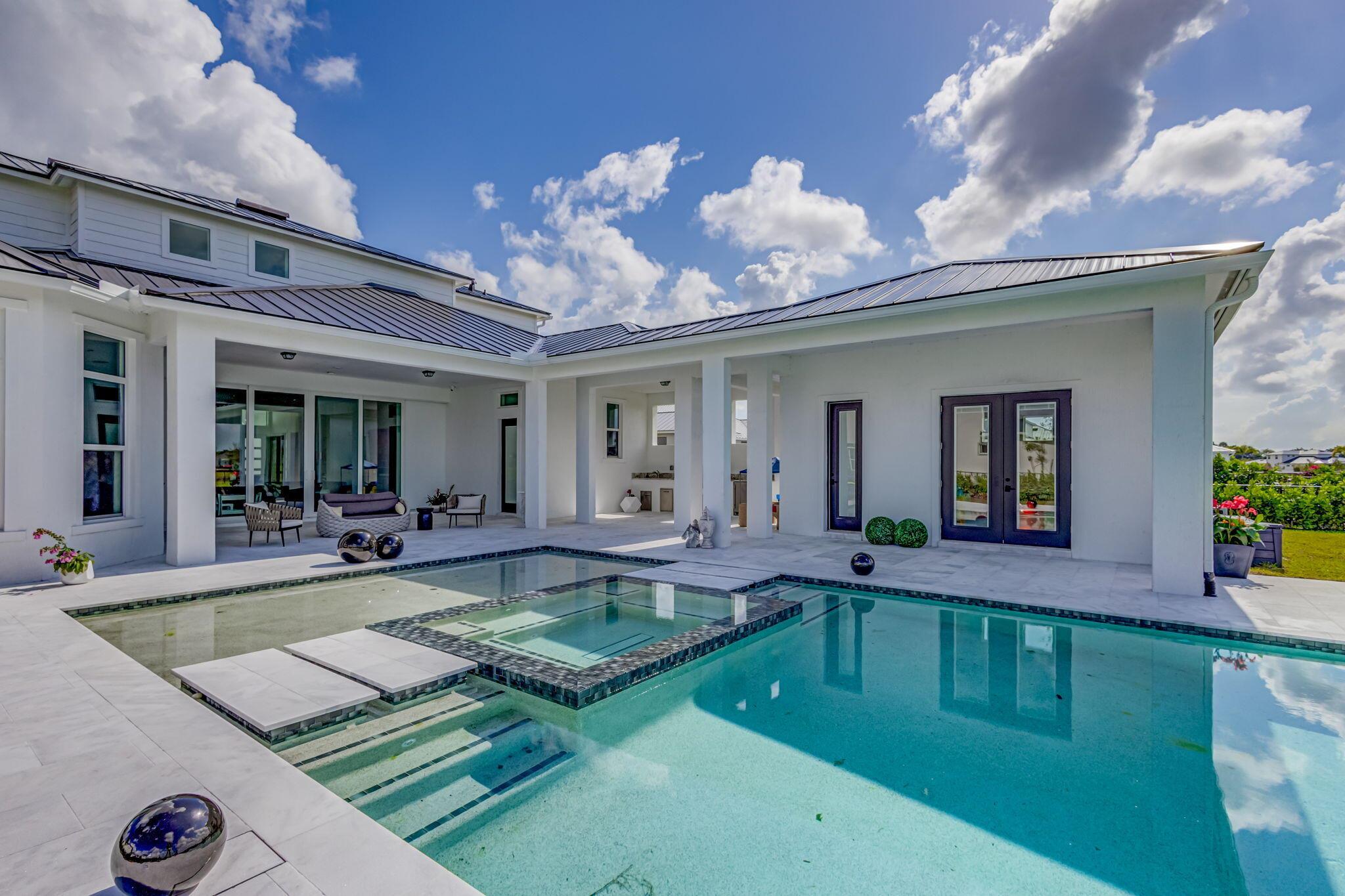 BRIDGEWATER - Residential