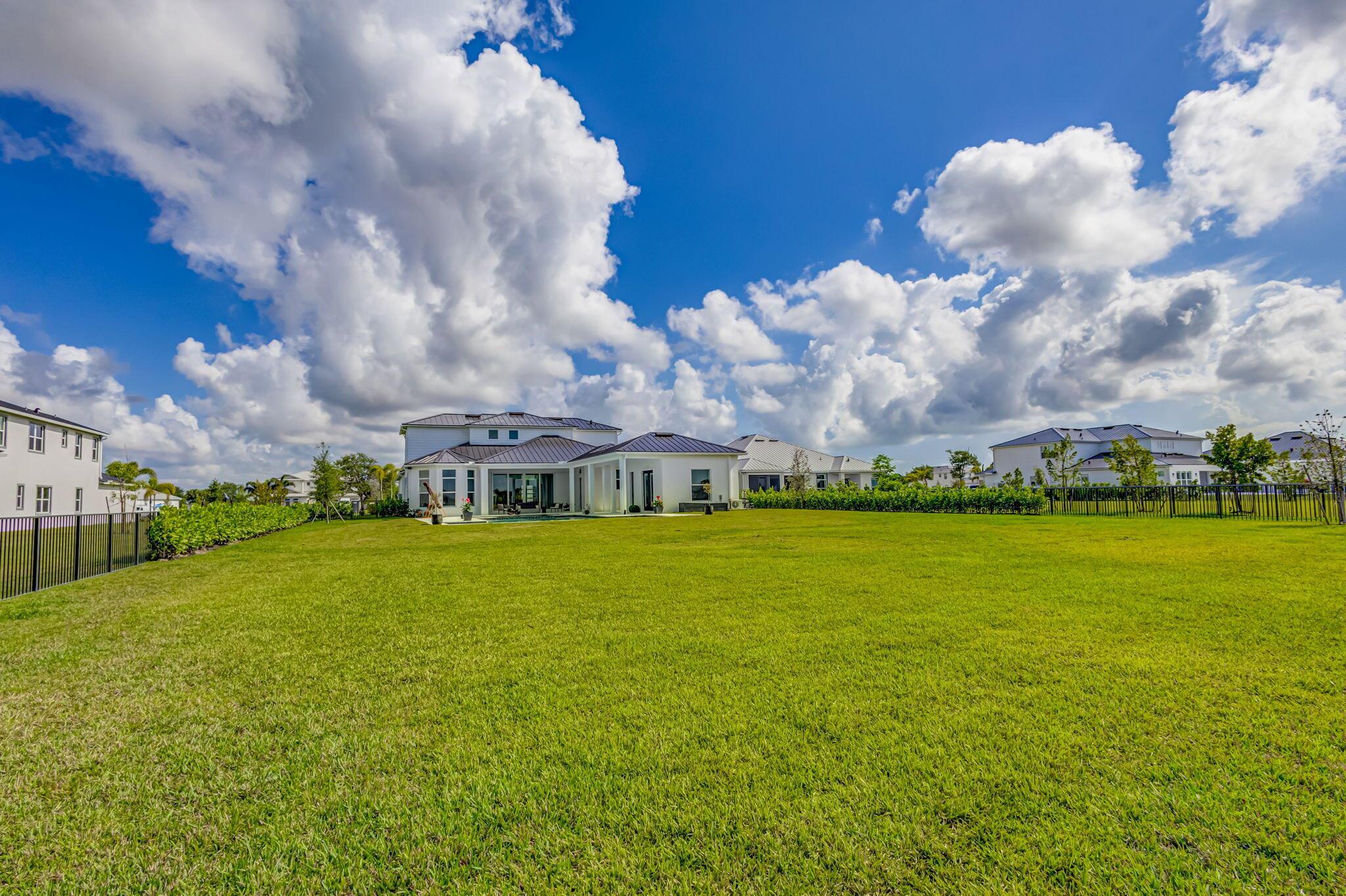 BRIDGEWATER - Residential