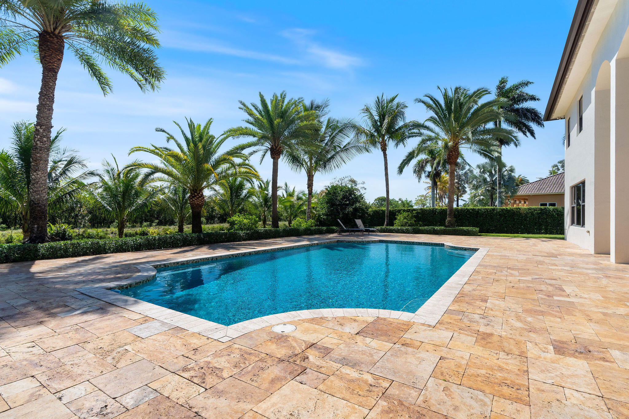 LAUERL OAKS NORTH - Residential