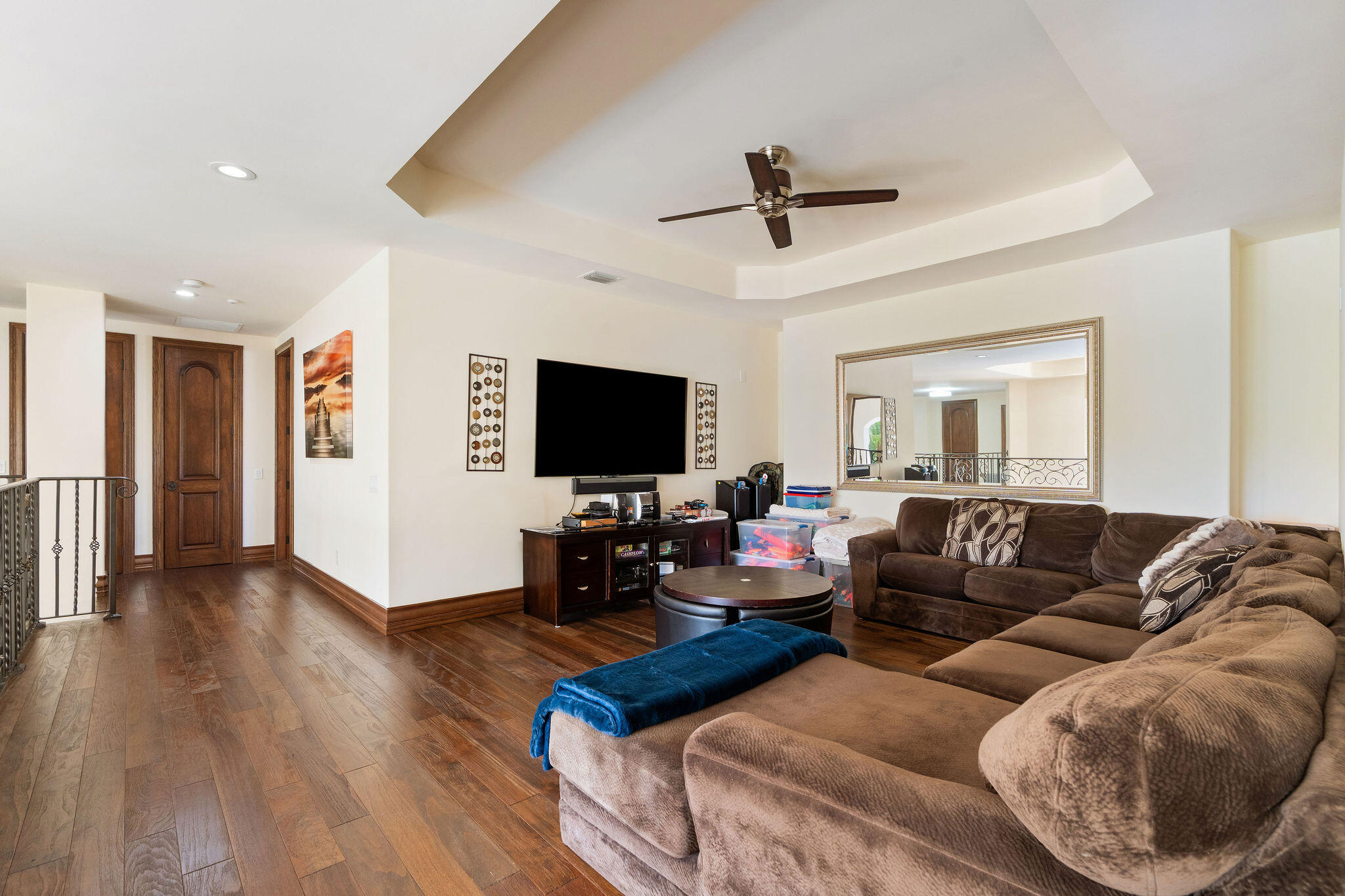 LAUERL OAKS NORTH - Residential