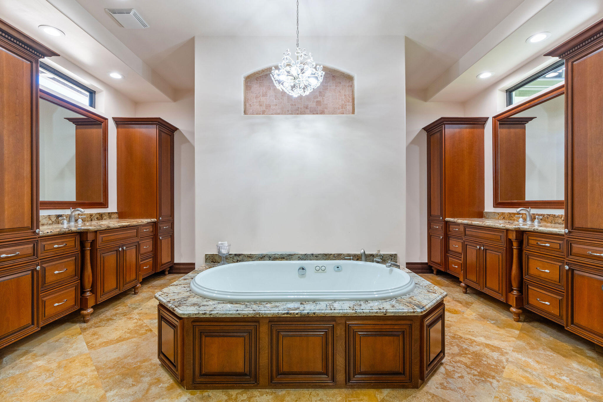 LAUERL OAKS NORTH - Residential