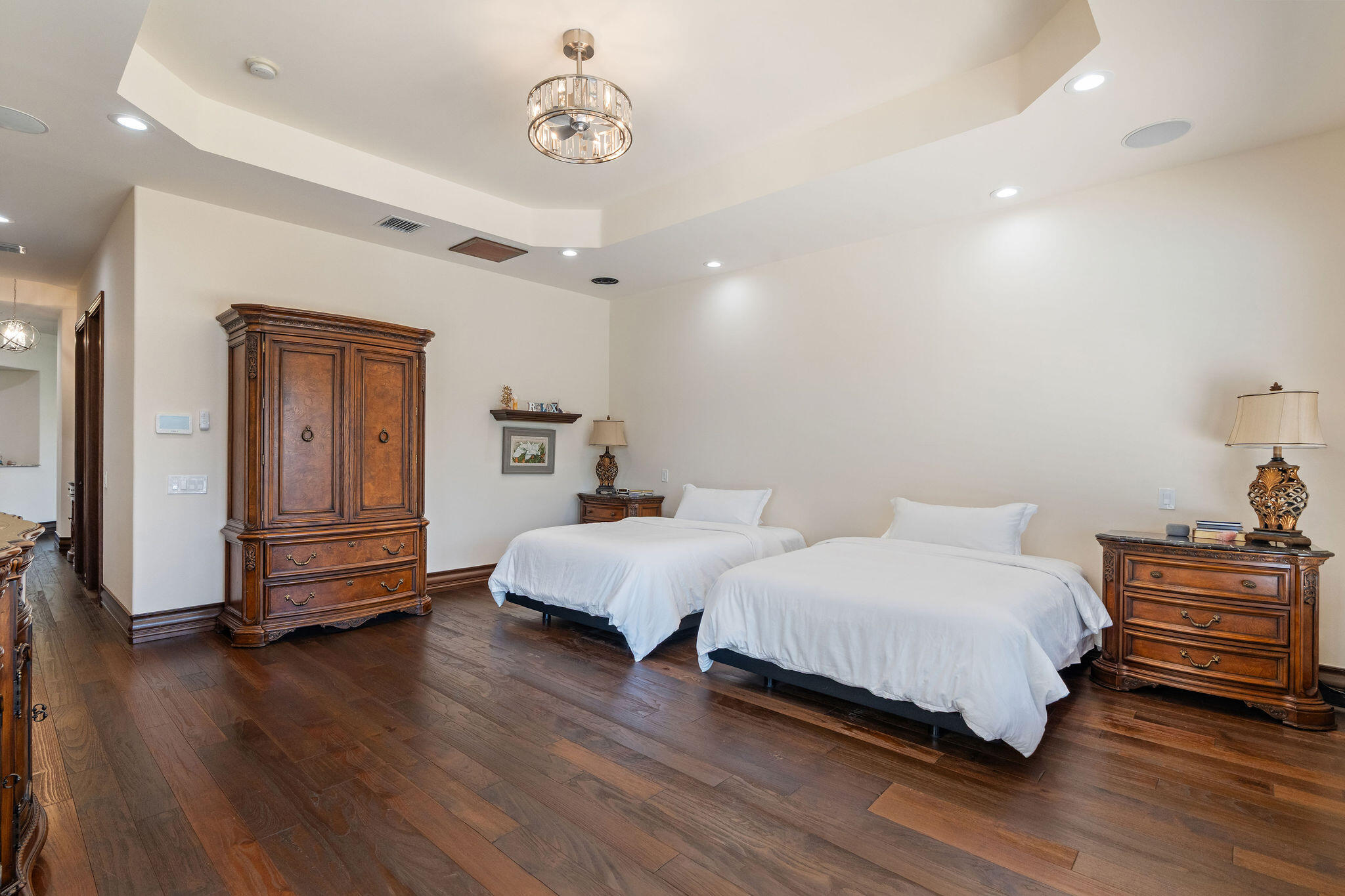 LAUERL OAKS NORTH - Residential