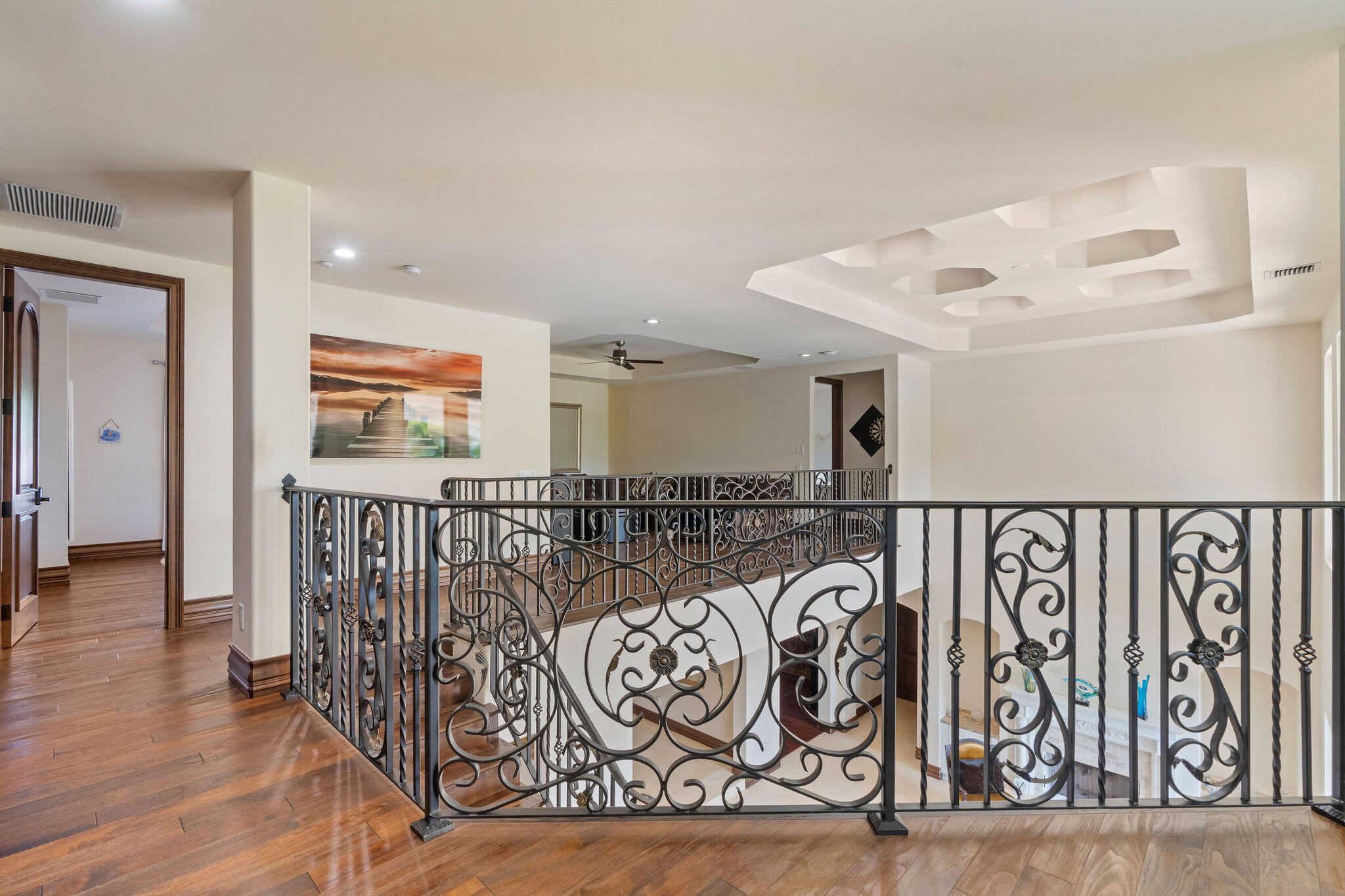 LAUERL OAKS NORTH - Residential