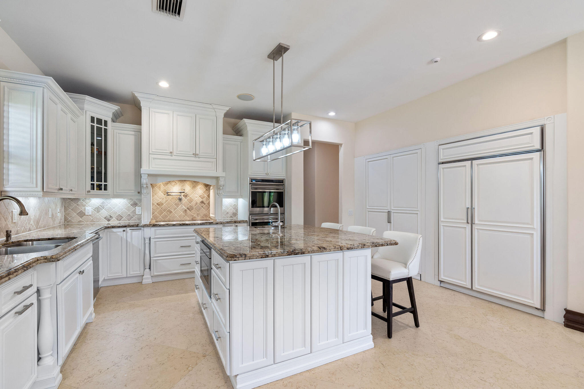 LAUERL OAKS NORTH - Residential