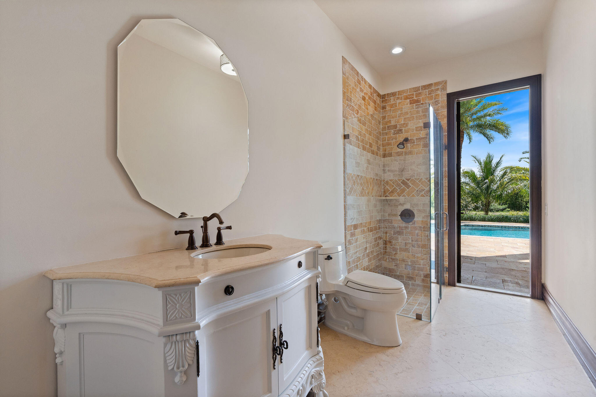 LAUERL OAKS NORTH - Residential