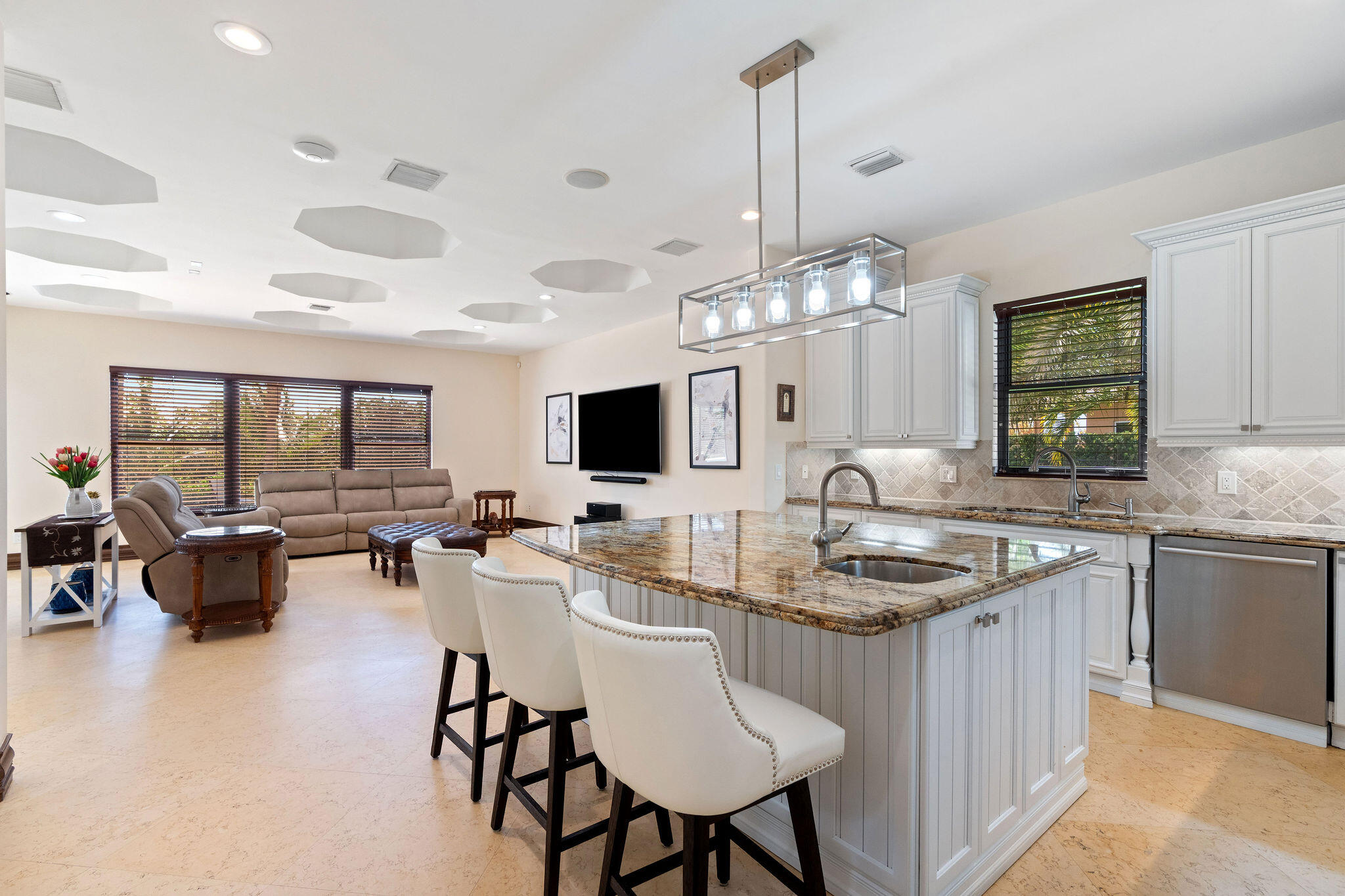 LAUERL OAKS NORTH - Residential