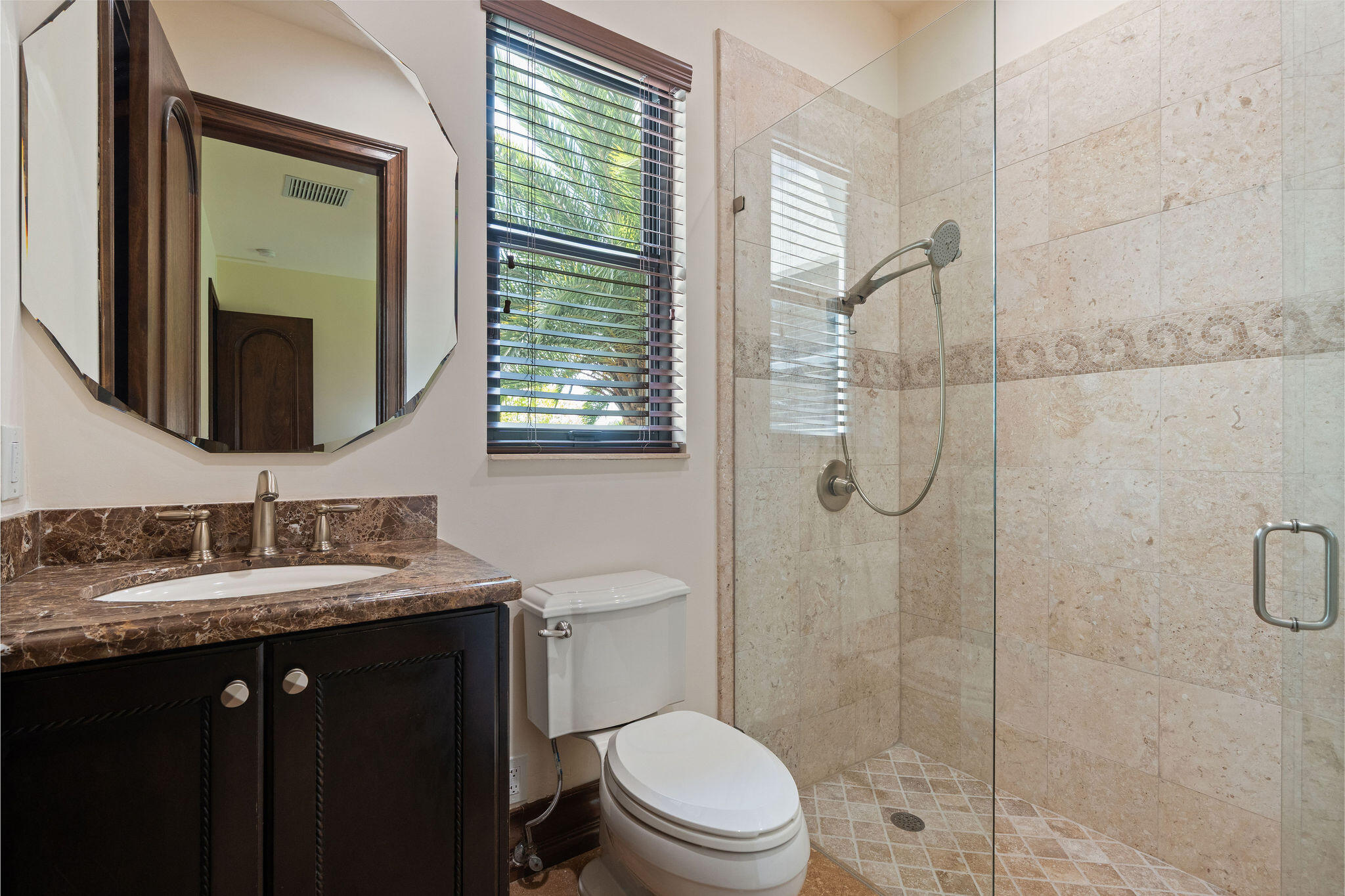 LAUERL OAKS NORTH - Residential