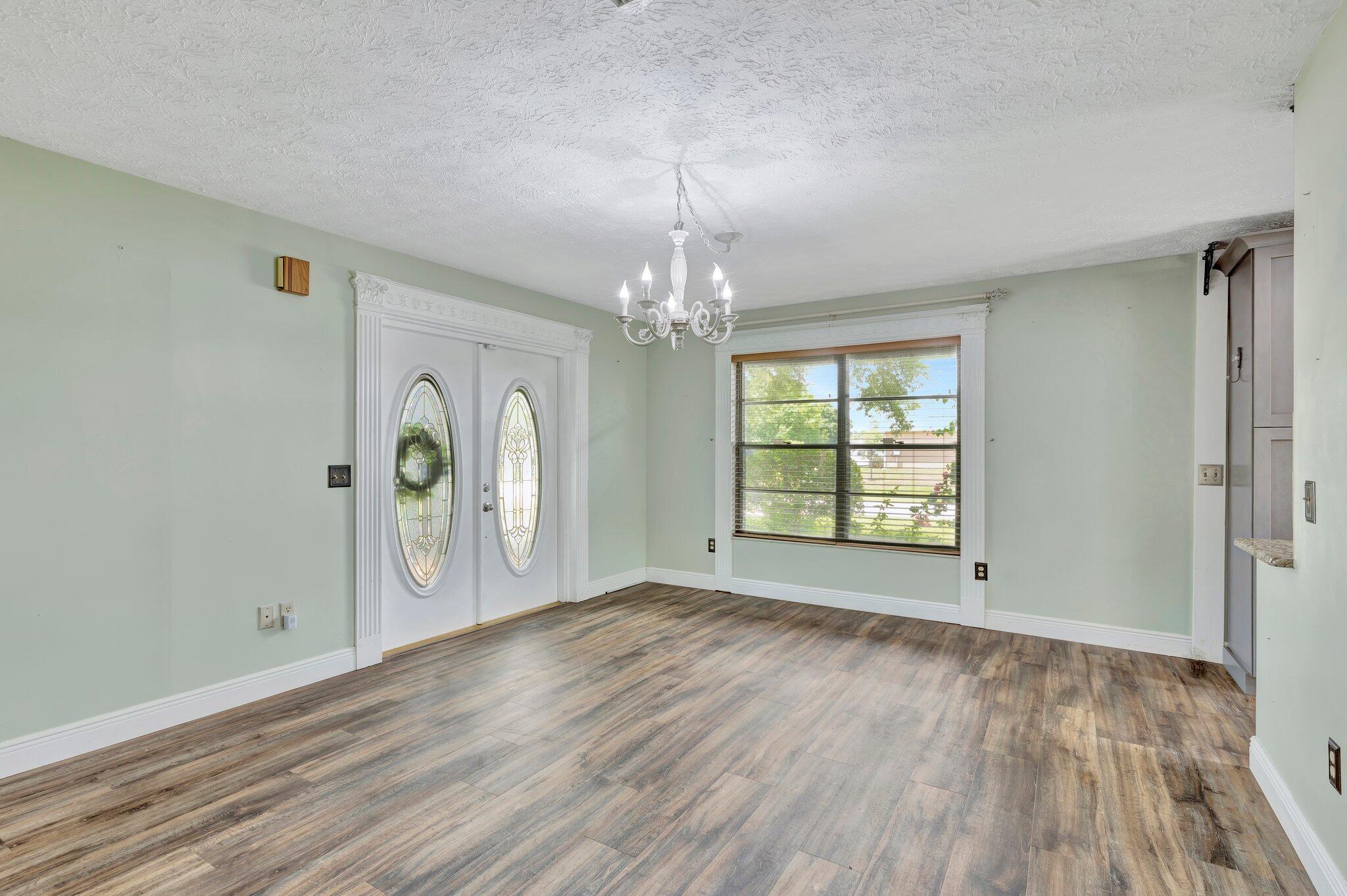 PORT ST LUCIE SECTION 8 - Residential