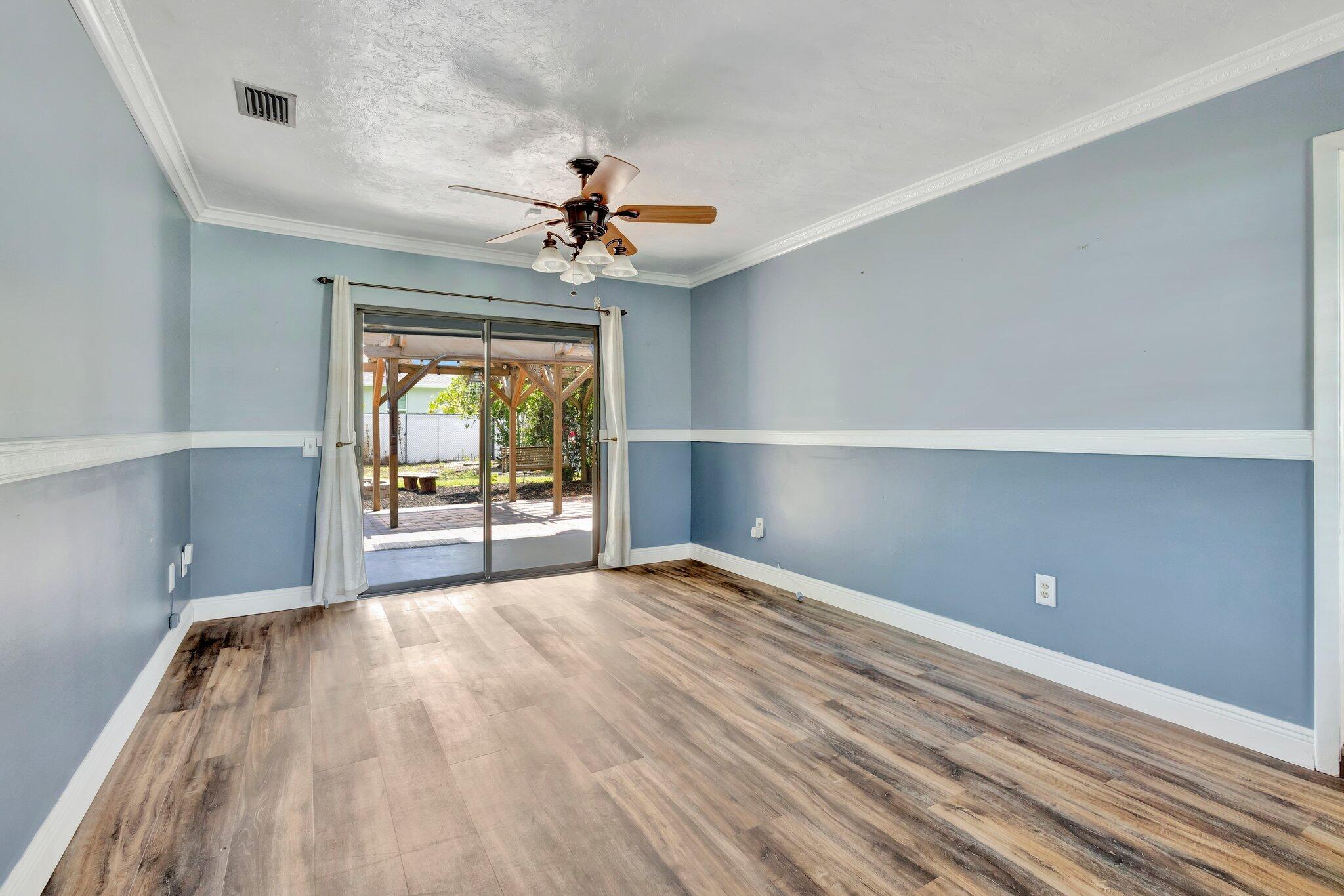 PORT ST LUCIE SECTION 8 - Residential