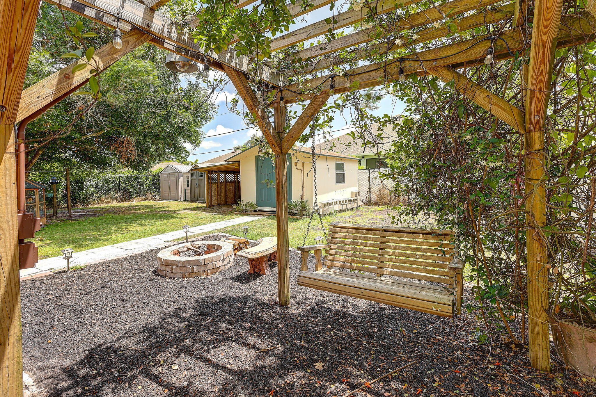 PORT ST LUCIE SECTION 8 - Residential