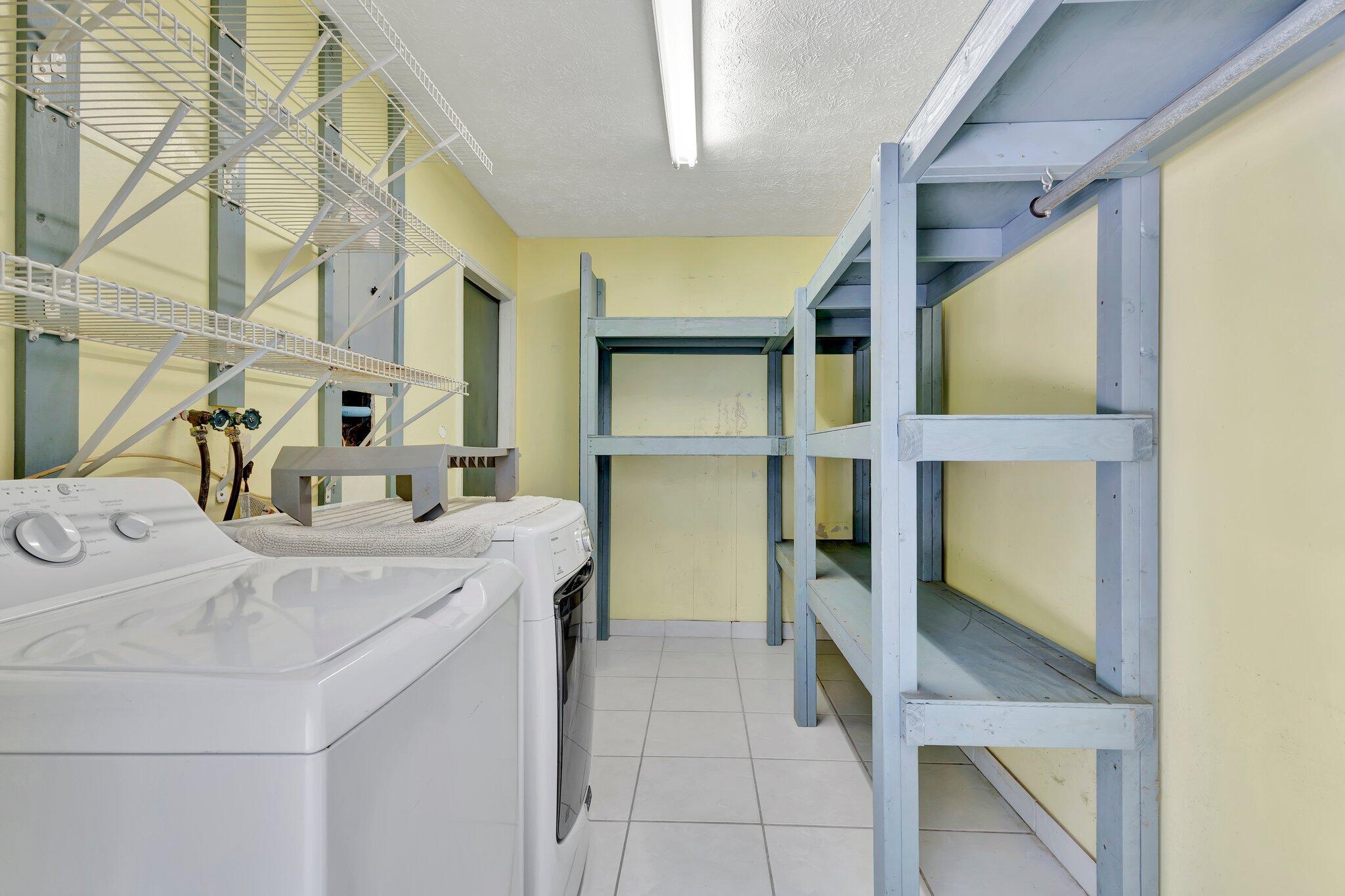 PORT ST LUCIE SECTION 8 - Residential