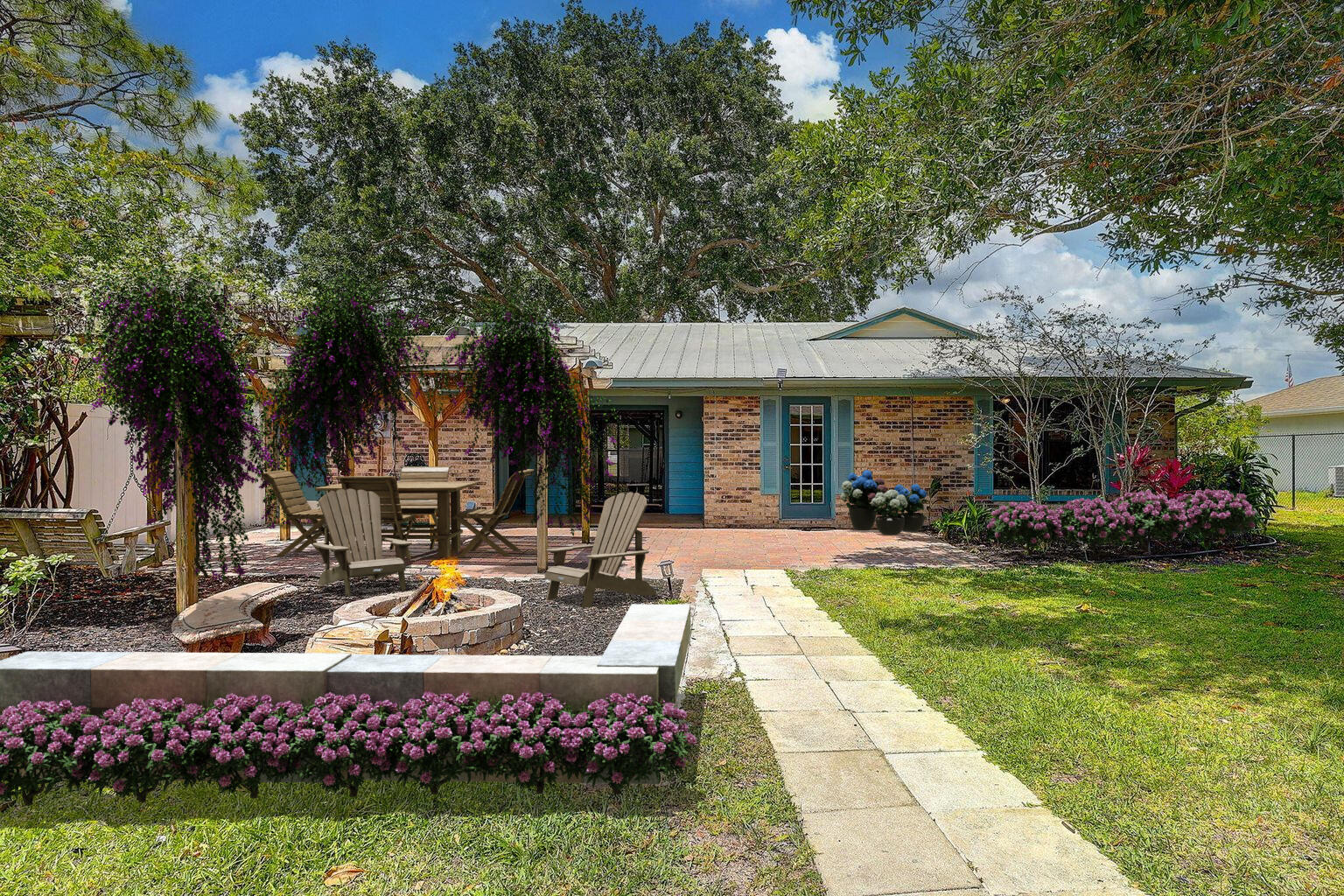 PORT ST LUCIE SECTION 8 - Residential