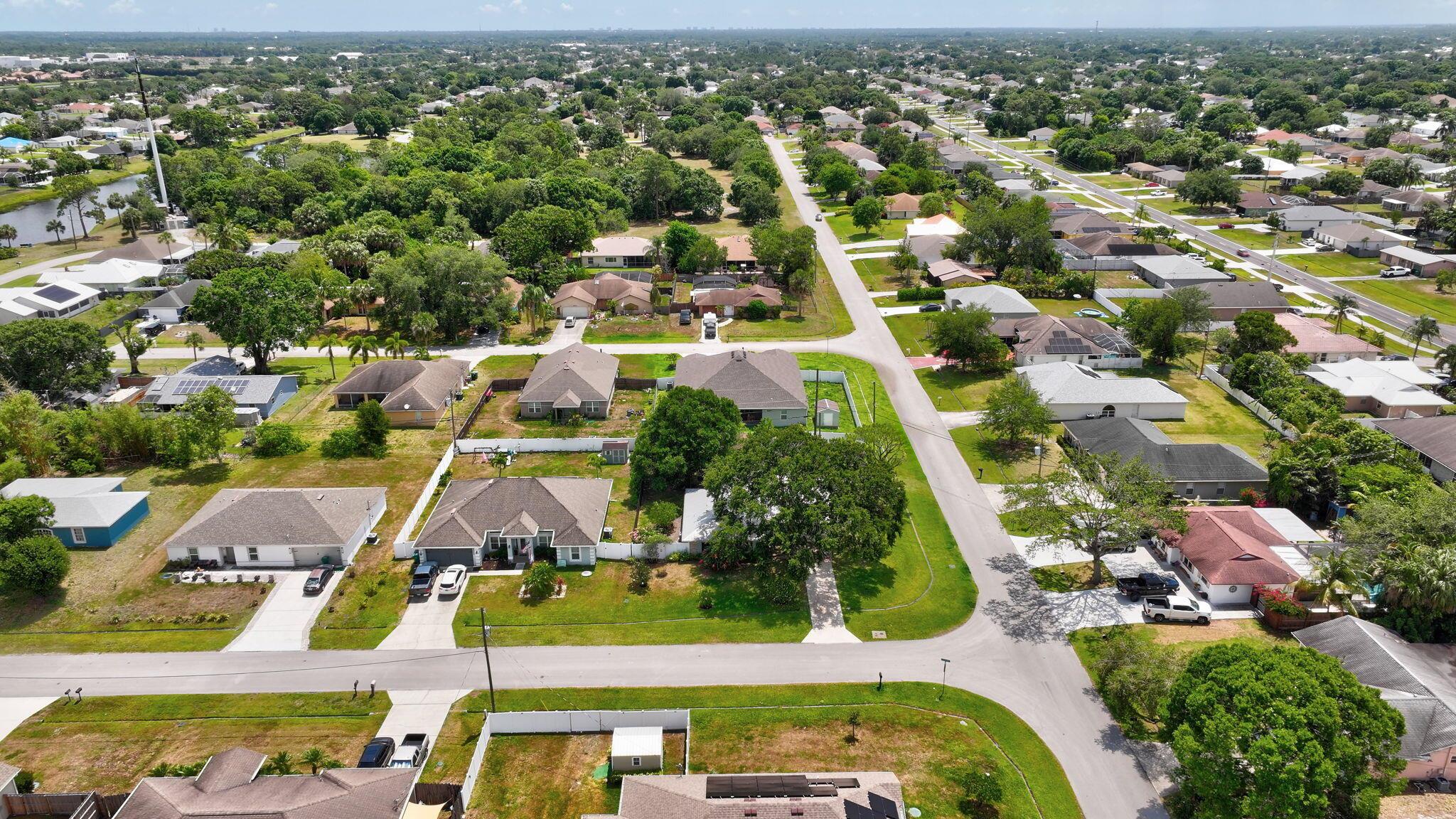 PORT ST LUCIE SECTION 8 - Residential