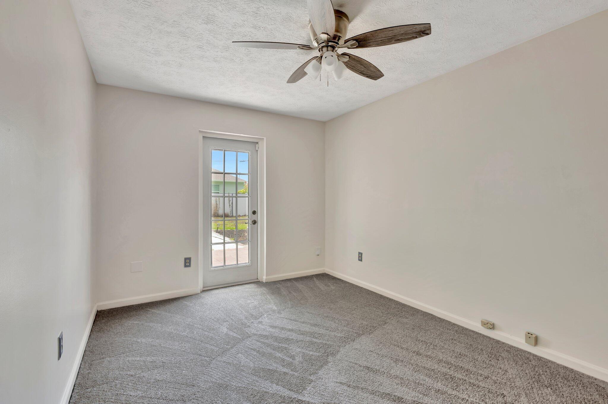 PORT ST LUCIE SECTION 8 - Residential