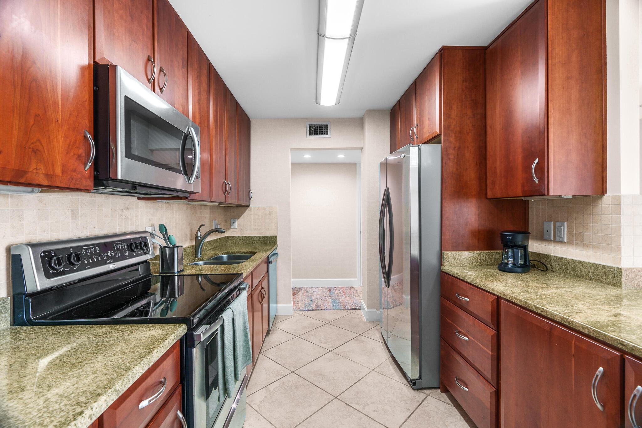 TIERRA DEL MAR CONDO - Residential Lease