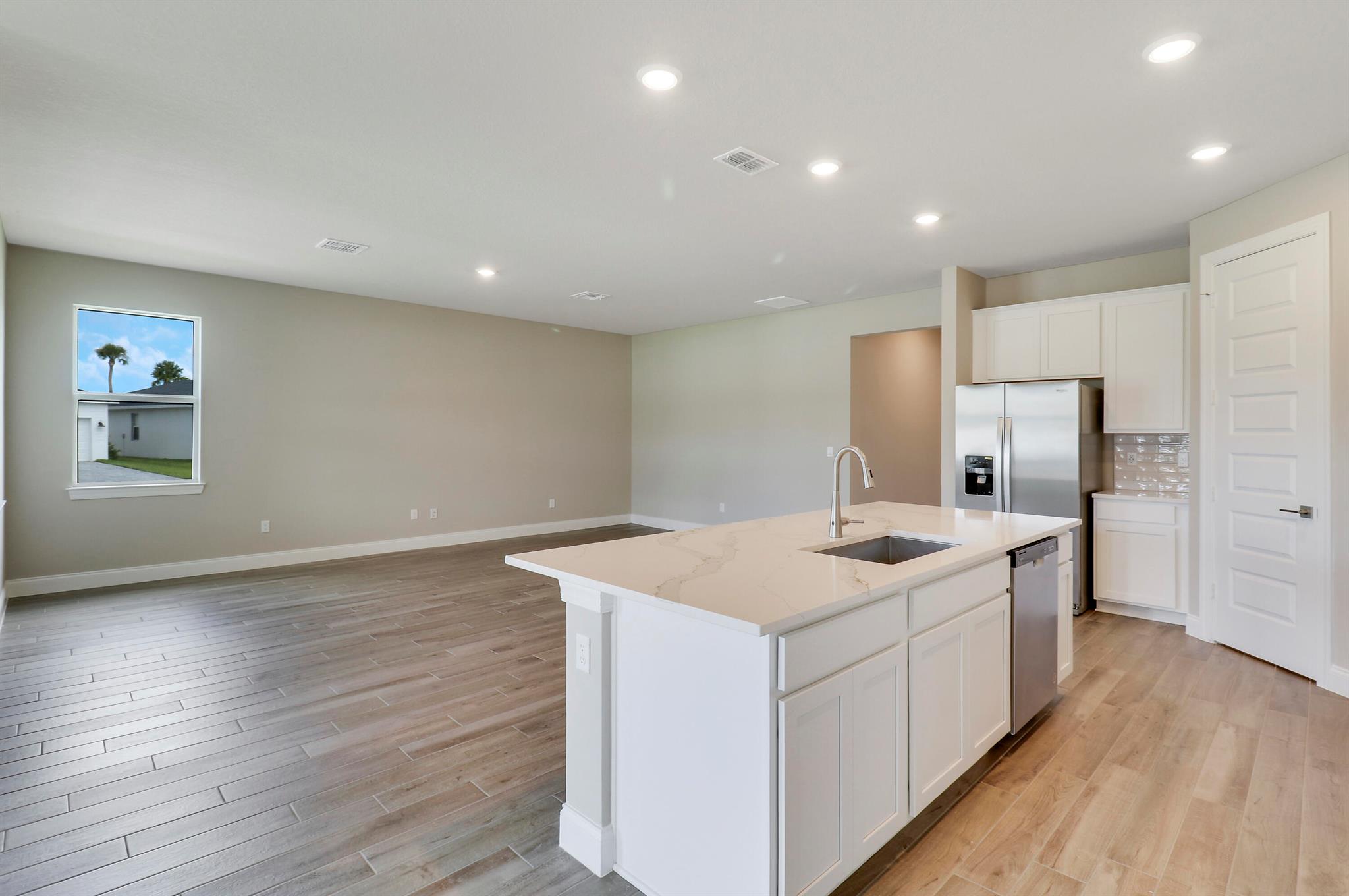 AZALEA - Residential Lease
