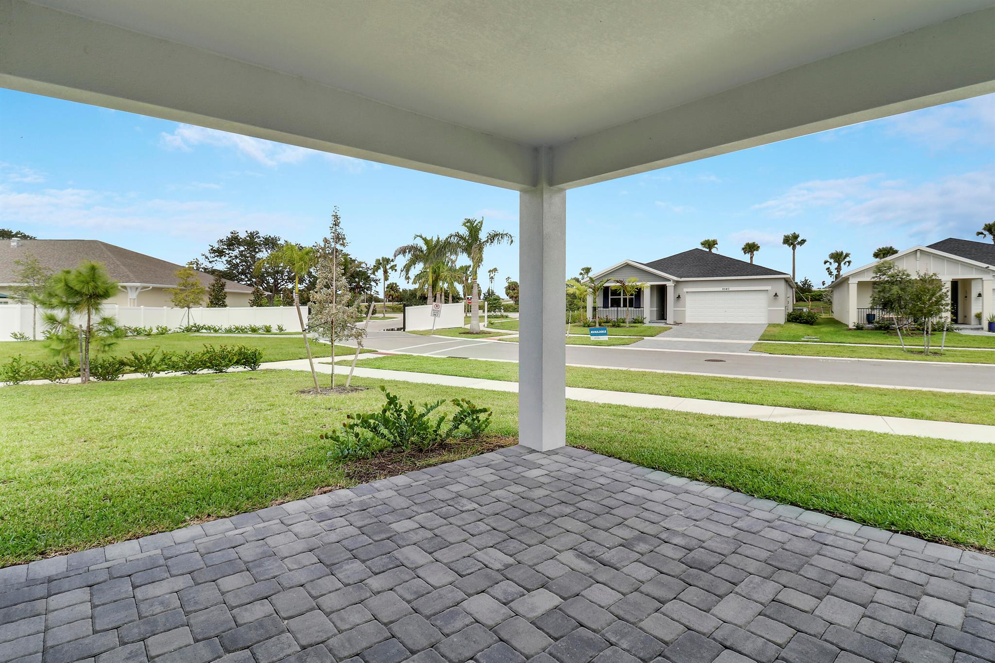 AZALEA - Residential Lease