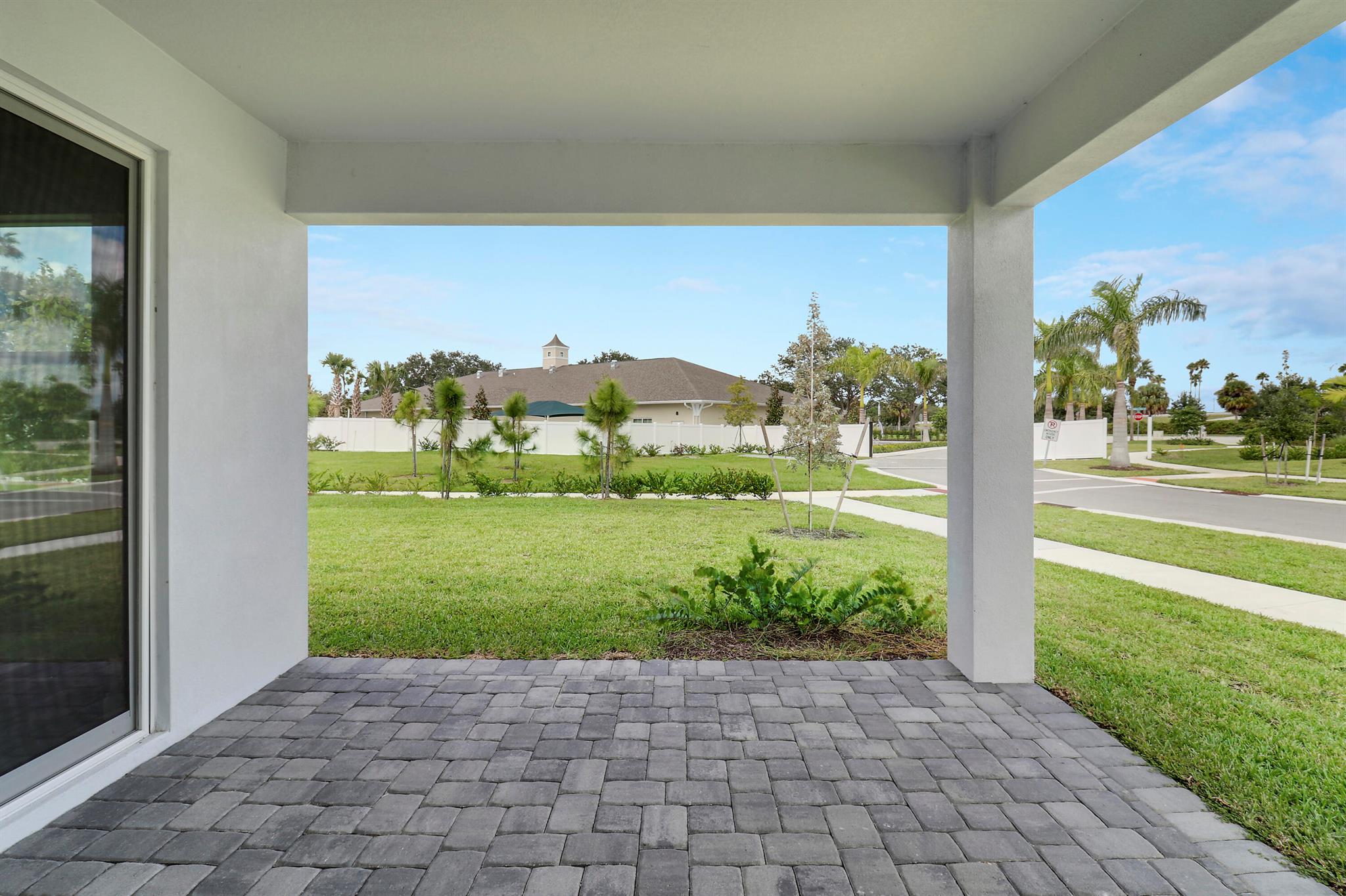 AZALEA - Residential Lease