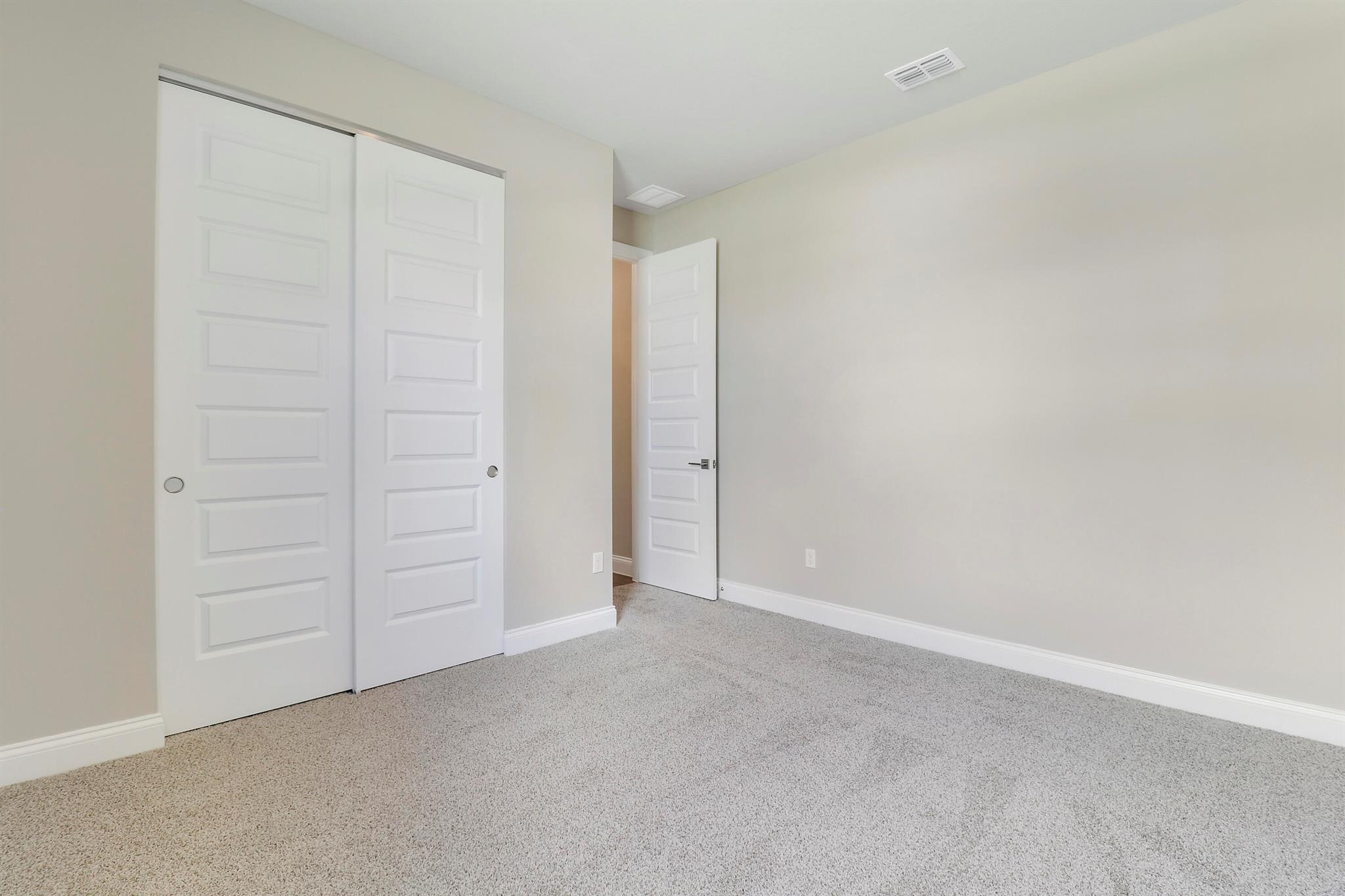 AZALEA - Residential Lease