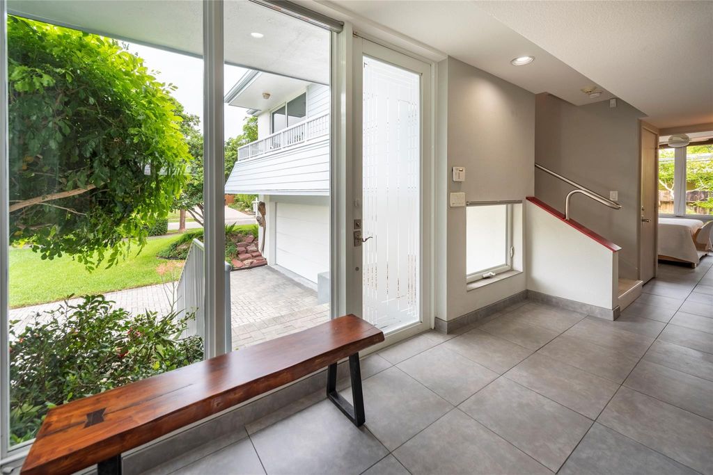 Photo of 1909 Admirals Way, Fort Lauderdale, FL 33316 (MLS # F10512704)