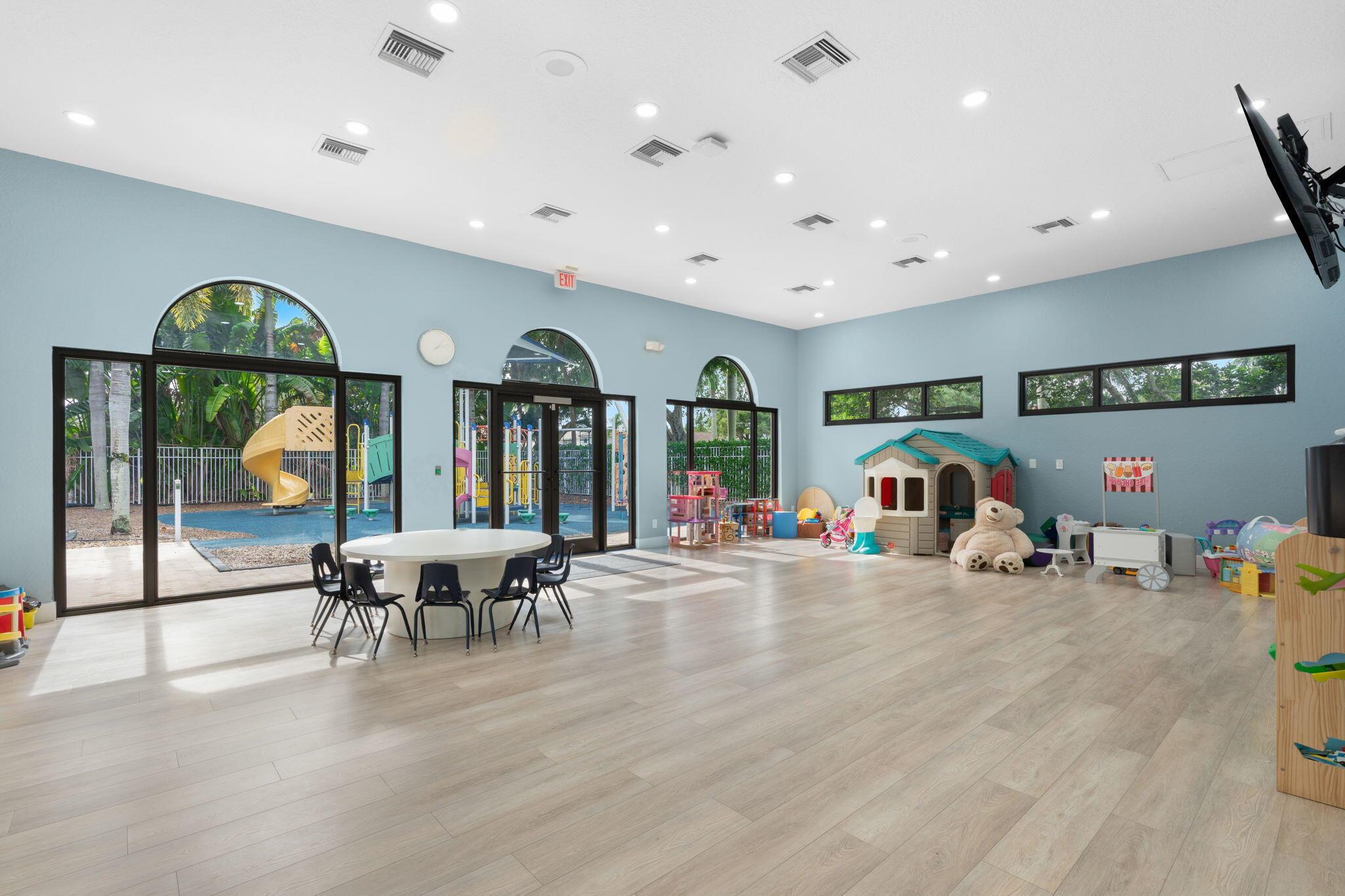 SHORES AT BOCA RATON PH 2 - Residential