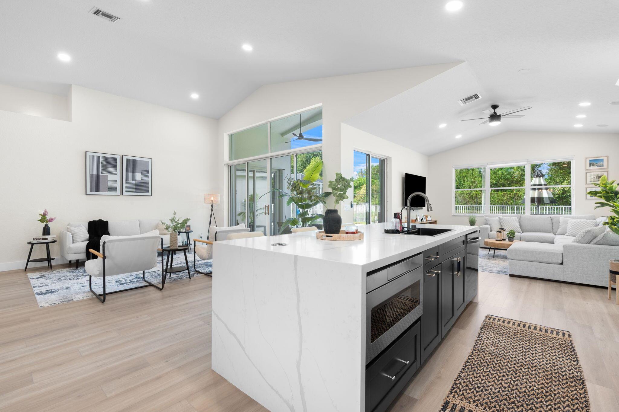 SHORES AT BOCA RATON PH 2 - Residential