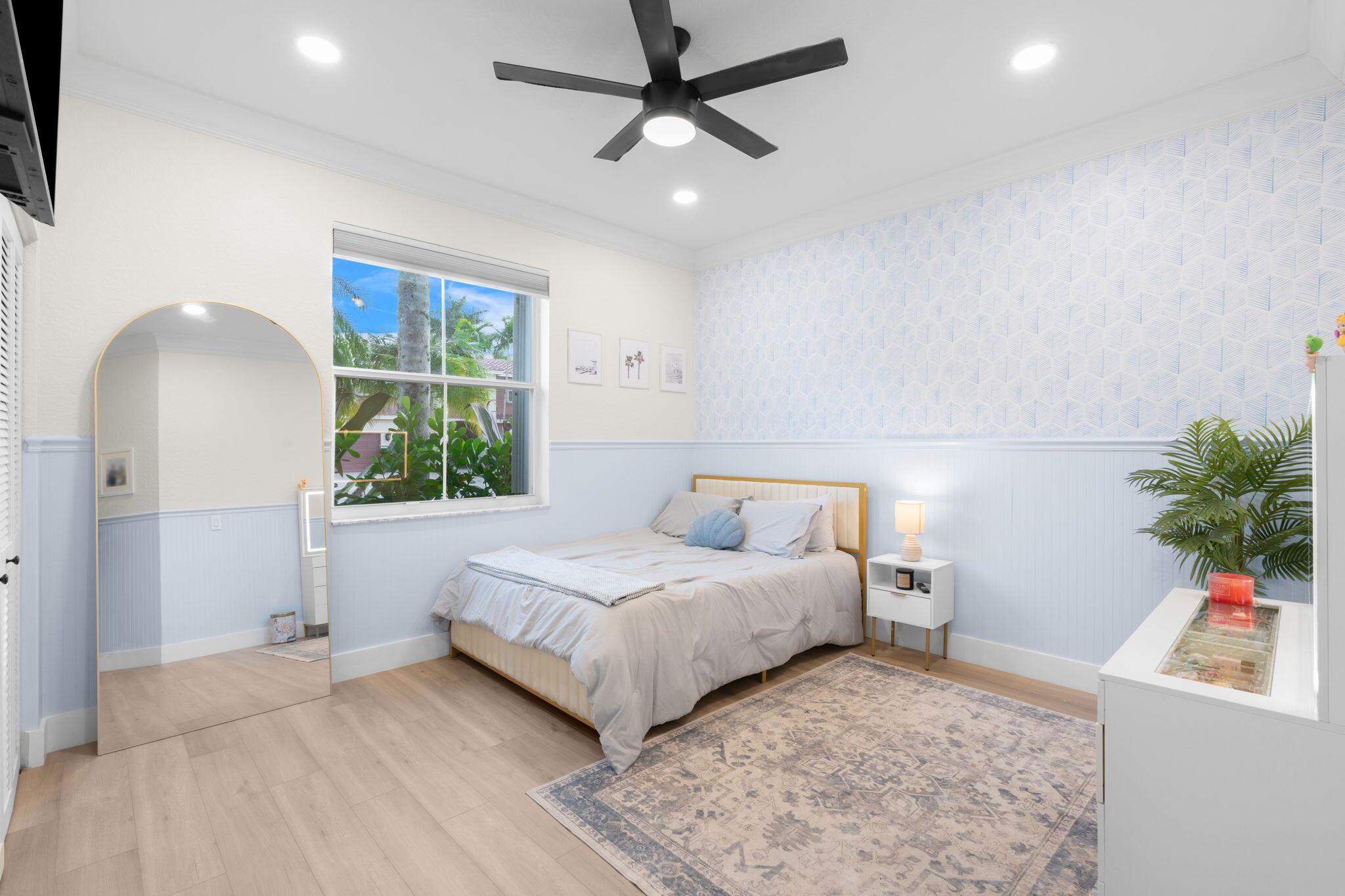 SHORES AT BOCA RATON PH 2 - Residential