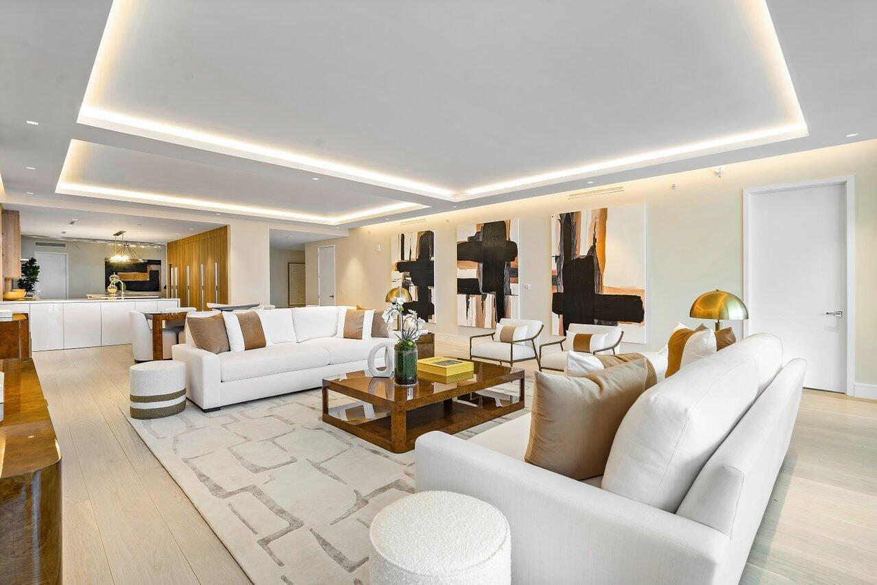 BOCA BEACH RESIDENCES - Residential