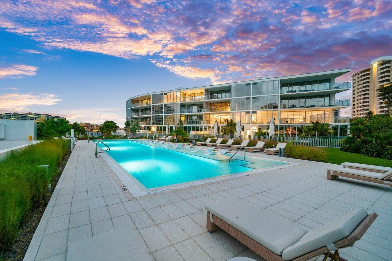 BOCA BEACH RESIDENCES - Residential