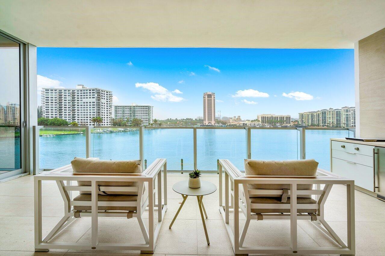 BOCA BEACH RESIDENCES - Residential