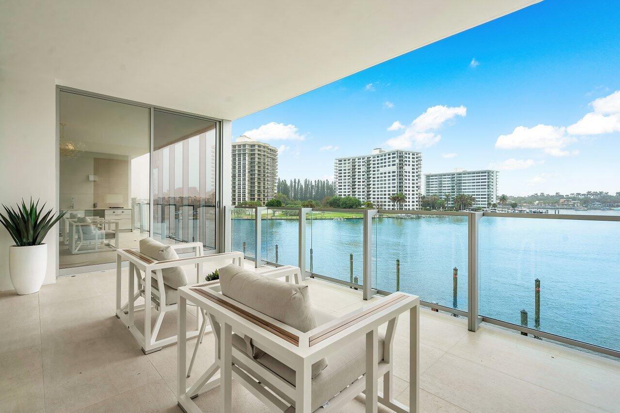 BOCA BEACH RESIDENCES - Residential