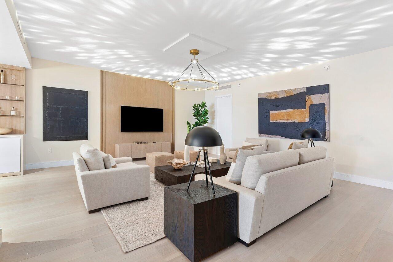 BOCA BEACH RESIDENCES - Residential