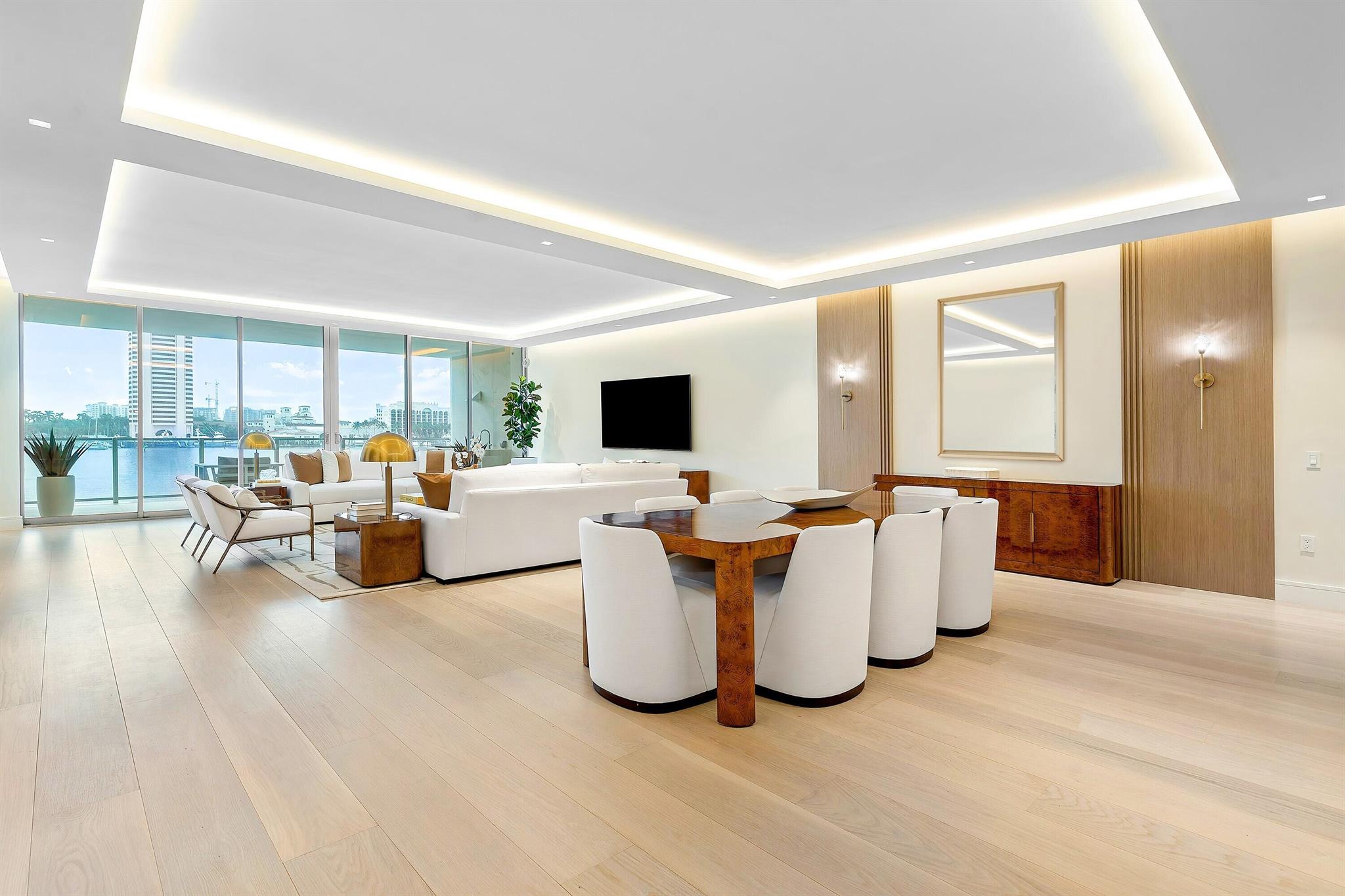 BOCA BEACH RESIDENCES - Residential