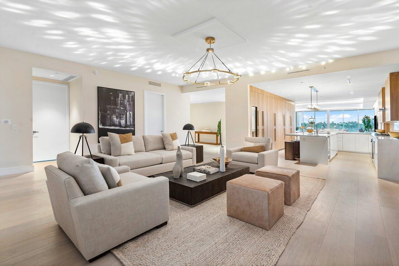 BOCA BEACH RESIDENCES - Residential