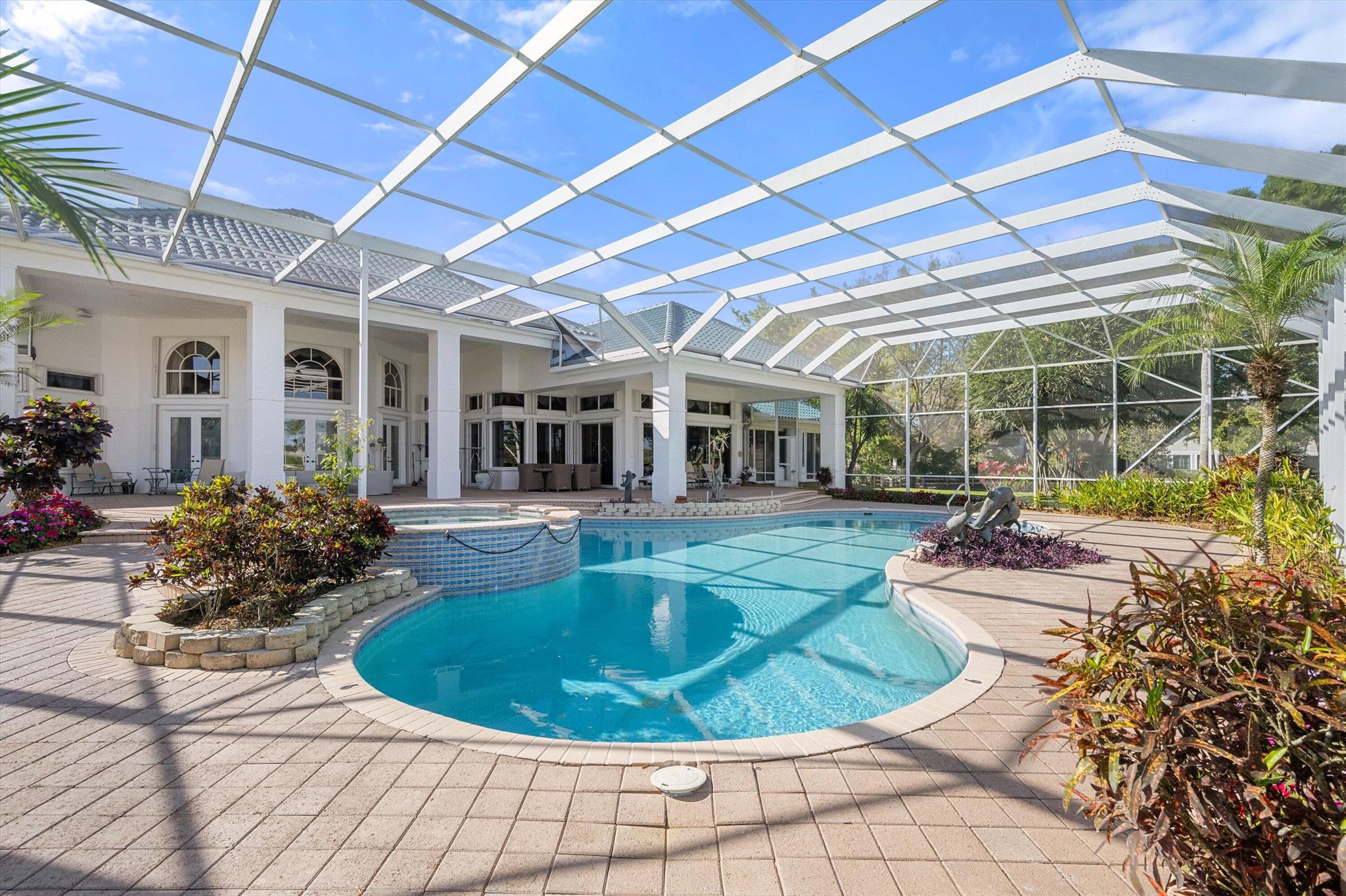 SOUTHFIELDS WELLINGTON CO - Residential