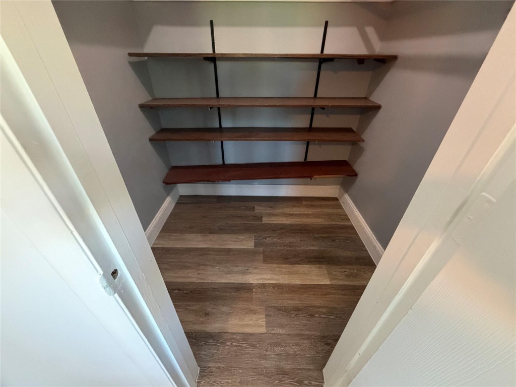 EDGEFIELD - Residential